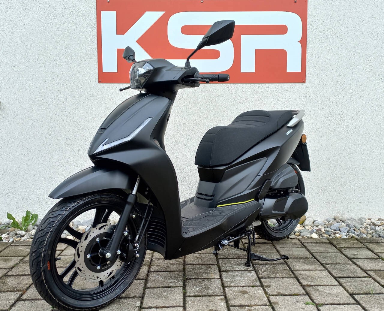 MOTRON VENTURA 125-showroom-element-3