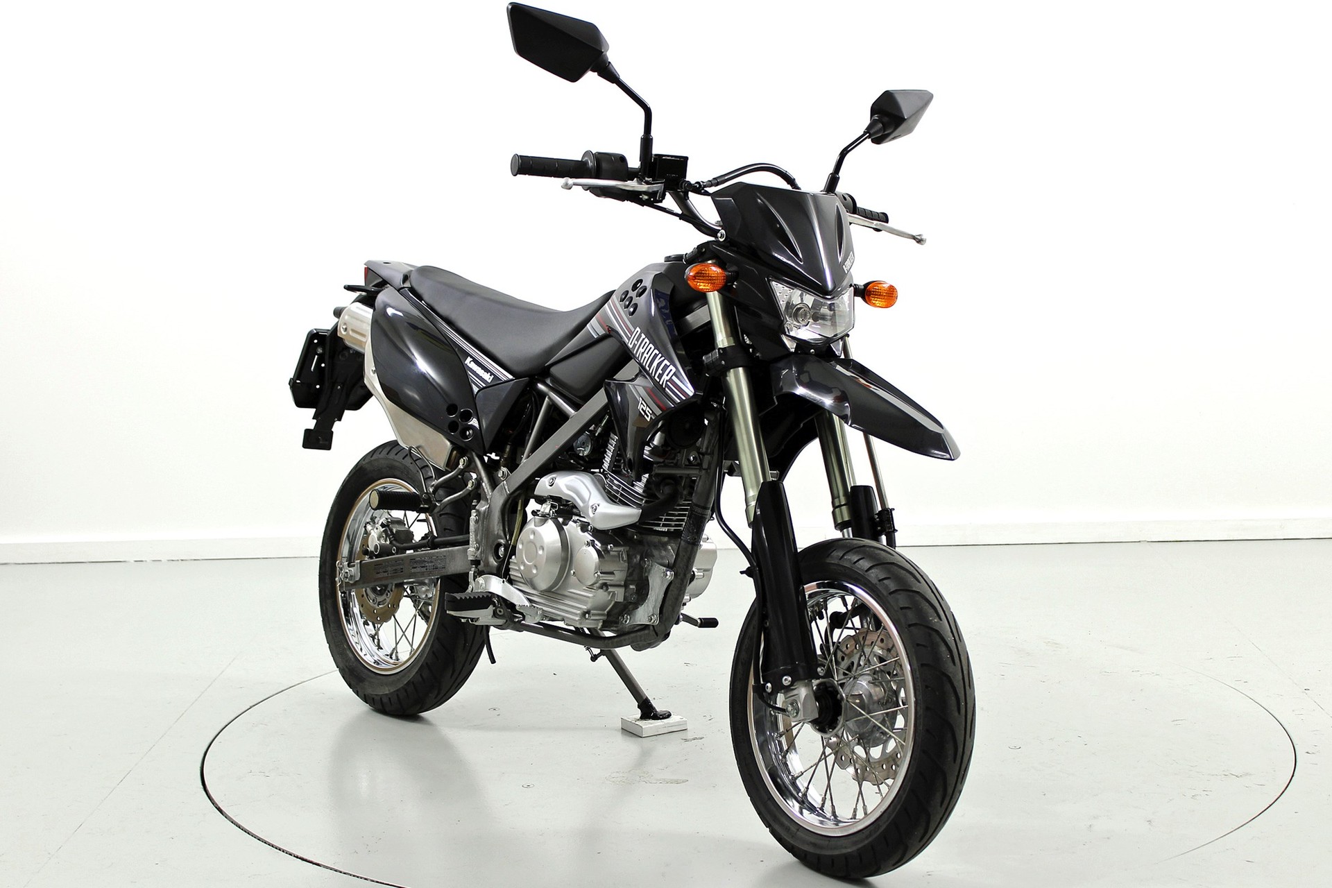 KAWASAKI D-Tracker 125-showroom-element-1