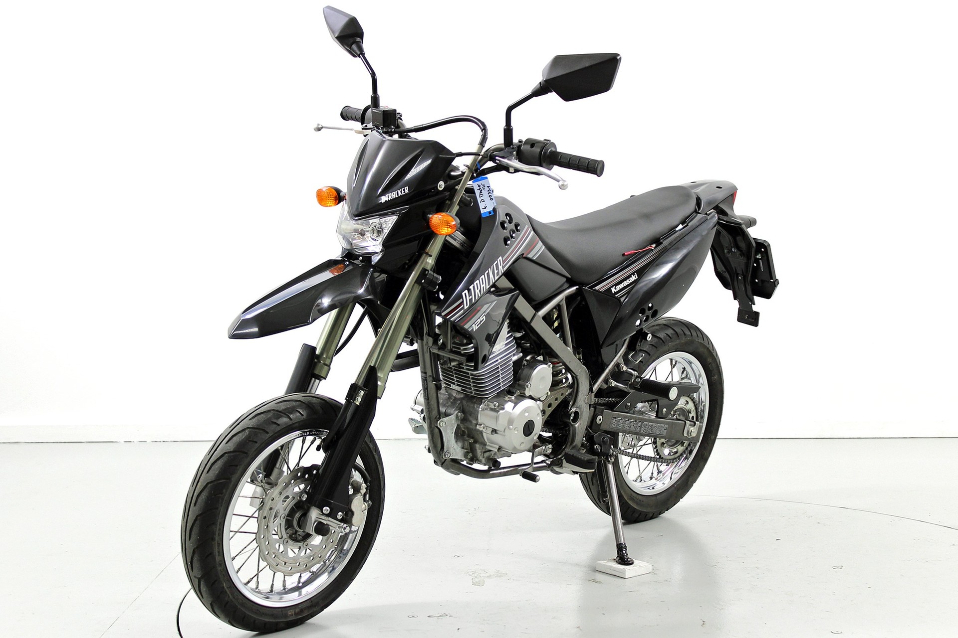 KAWASAKI D-Tracker 125-showroom-element-2