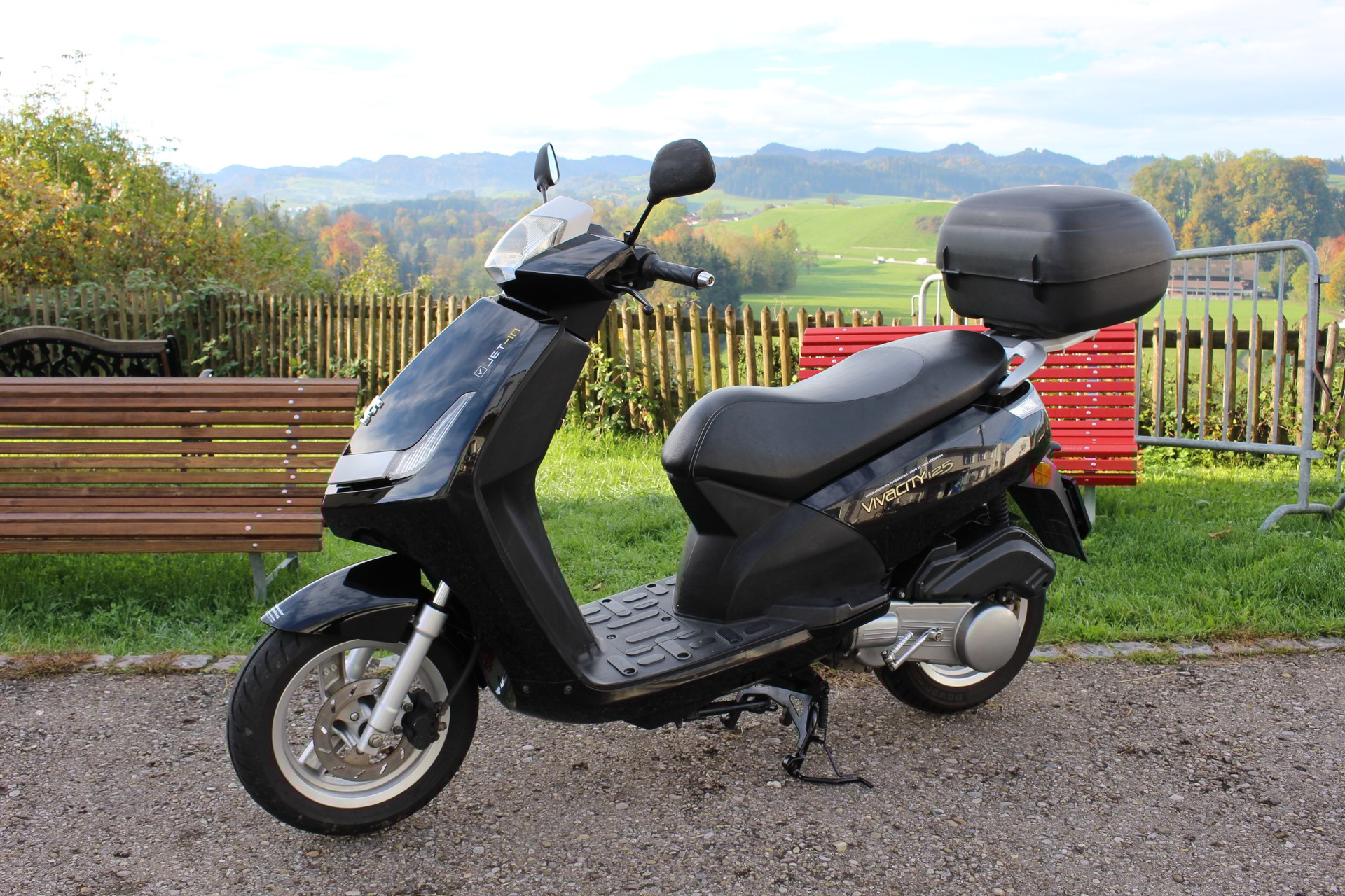 PEUGEOT Vivacity 125-image-1