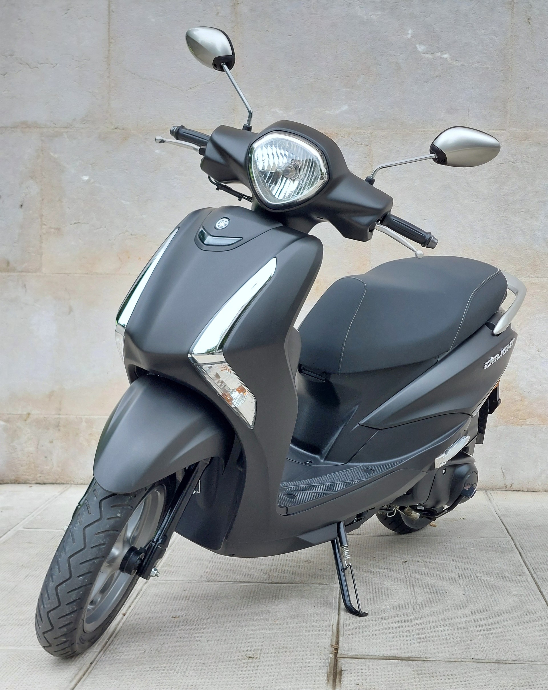 YAMAHA D'elight LTS 125-showroom-element-3
