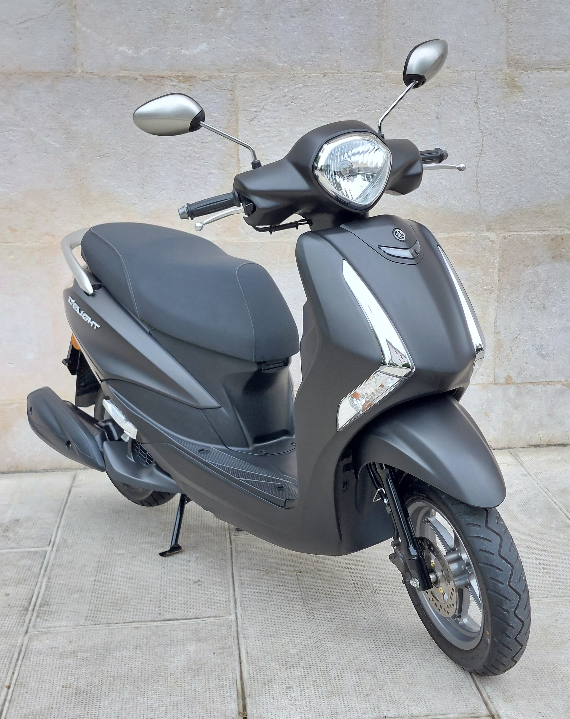 YAMAHA D'elight LTS 125-showroom-element-1