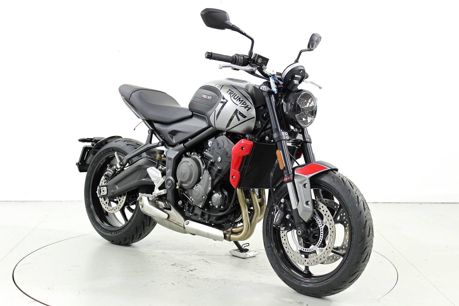 TRIUMPH Trident 660 ABS-image-1