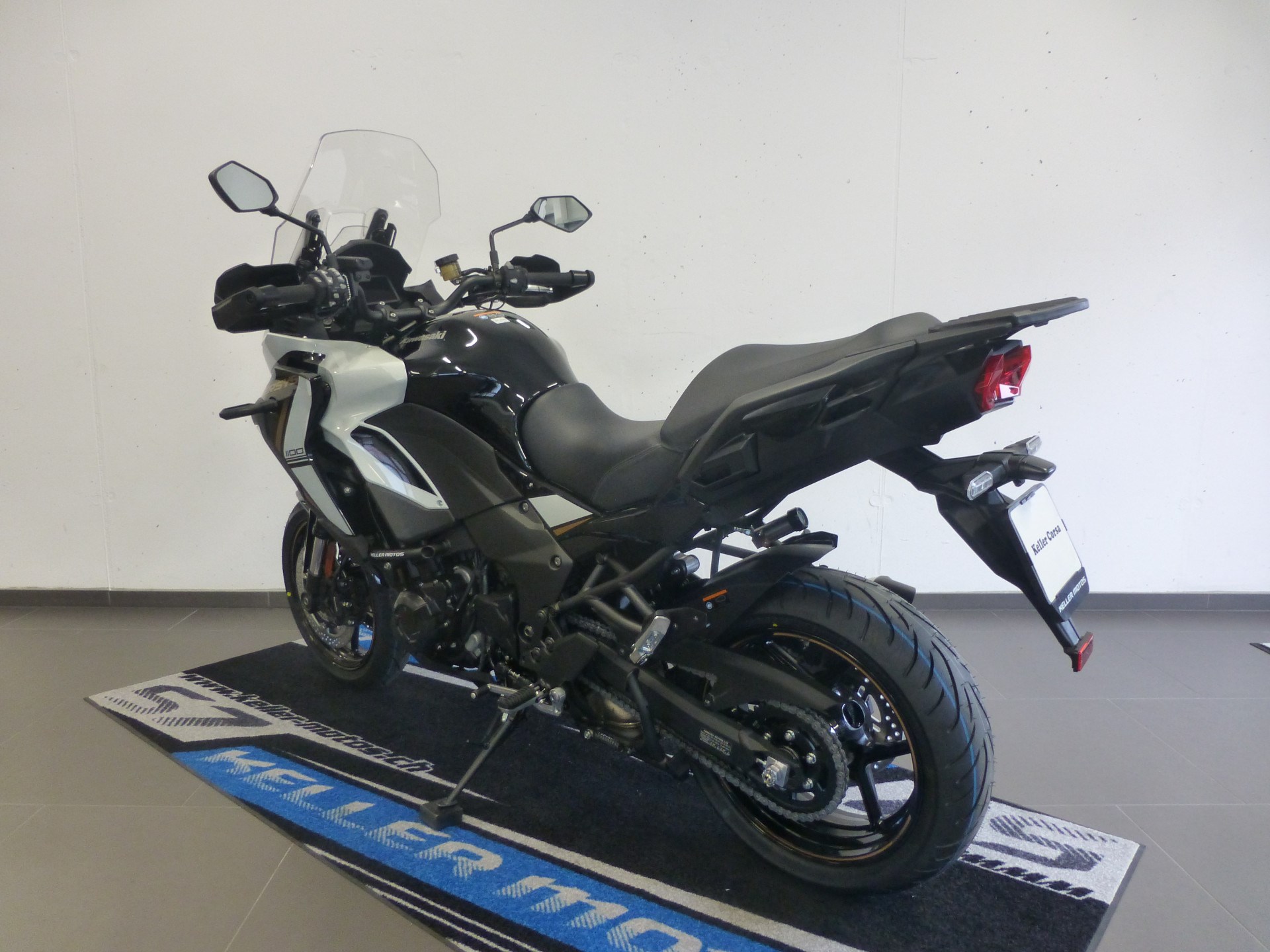 KAWASAKI Versys 1100 S-showroom-element-3
