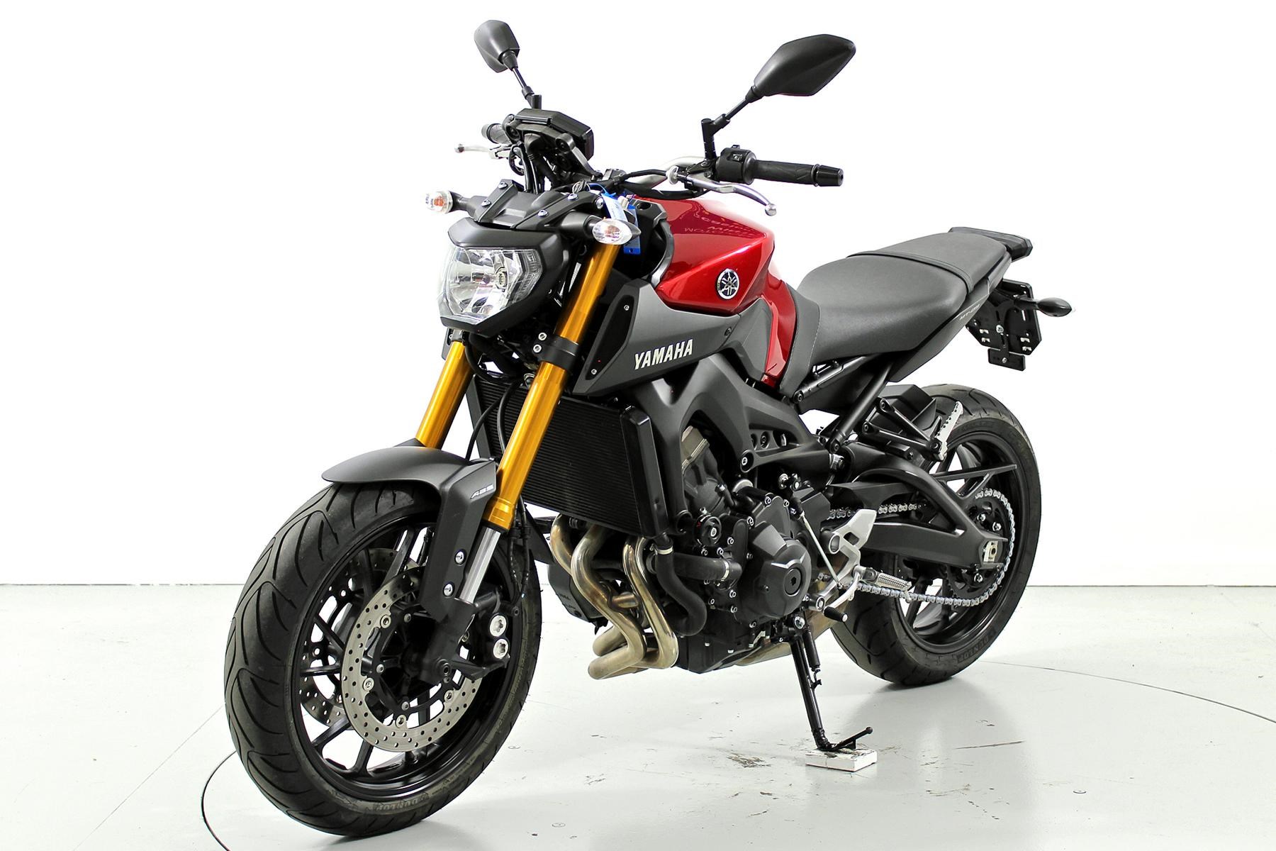 YAMAHA MT-09 ABS-image-2