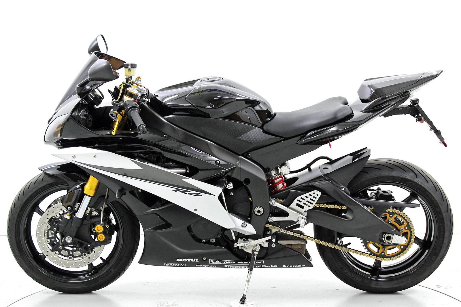 YAMAHA YZF-R6-image-4