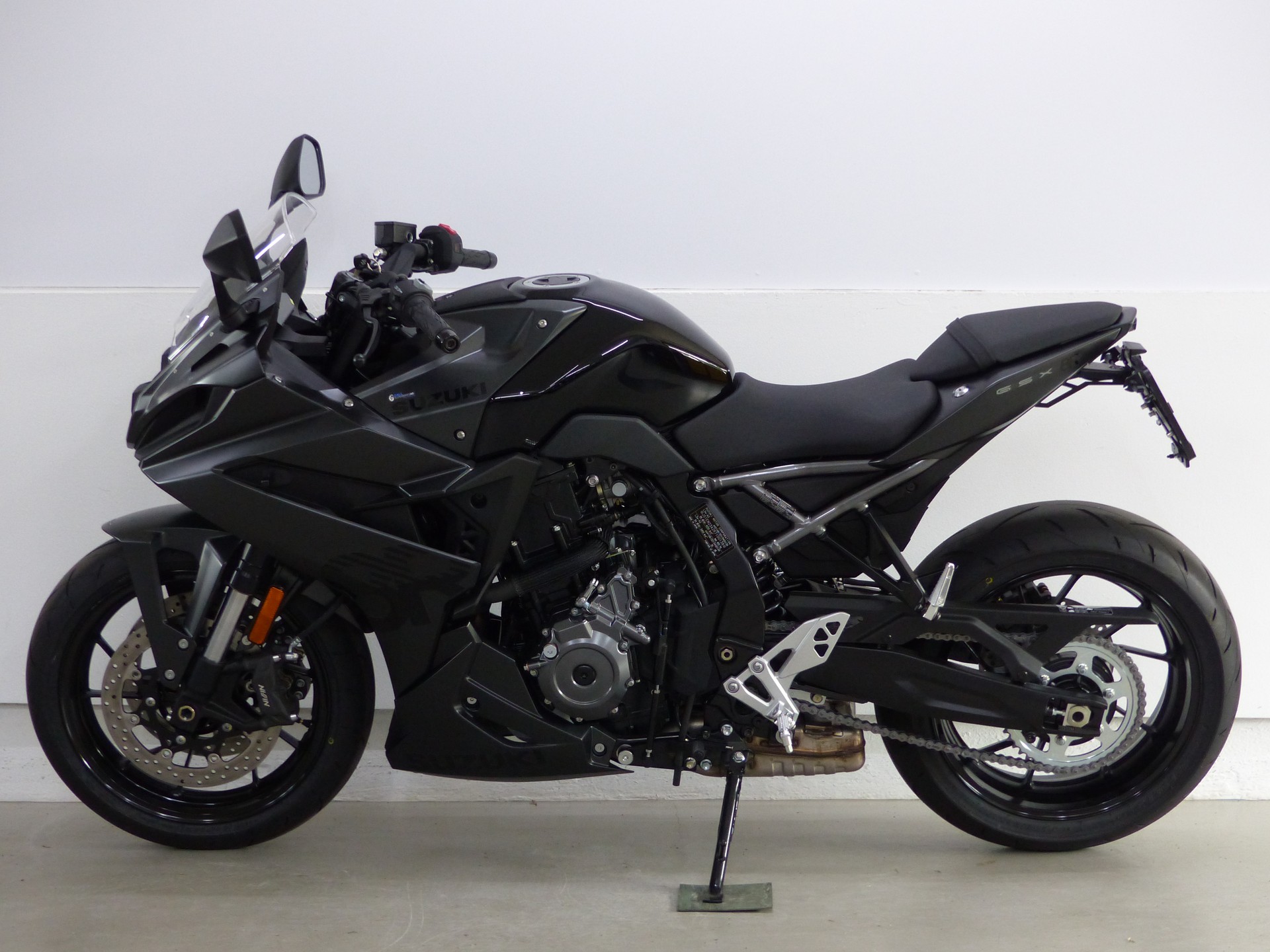 SUZUKI GSX-8R ABS 35kW mit Zubehör-image-4