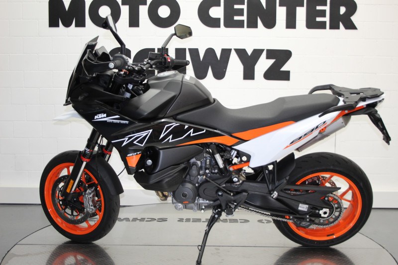 KTM 890 SMT-image-0