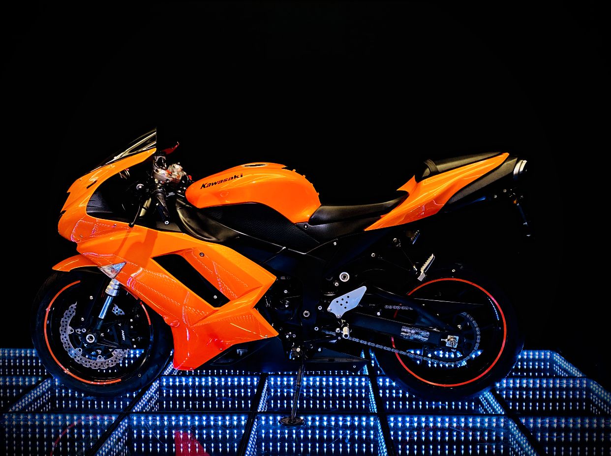 KAWASAKI Ninja ZX-6R (25kW)-showroom-element-3