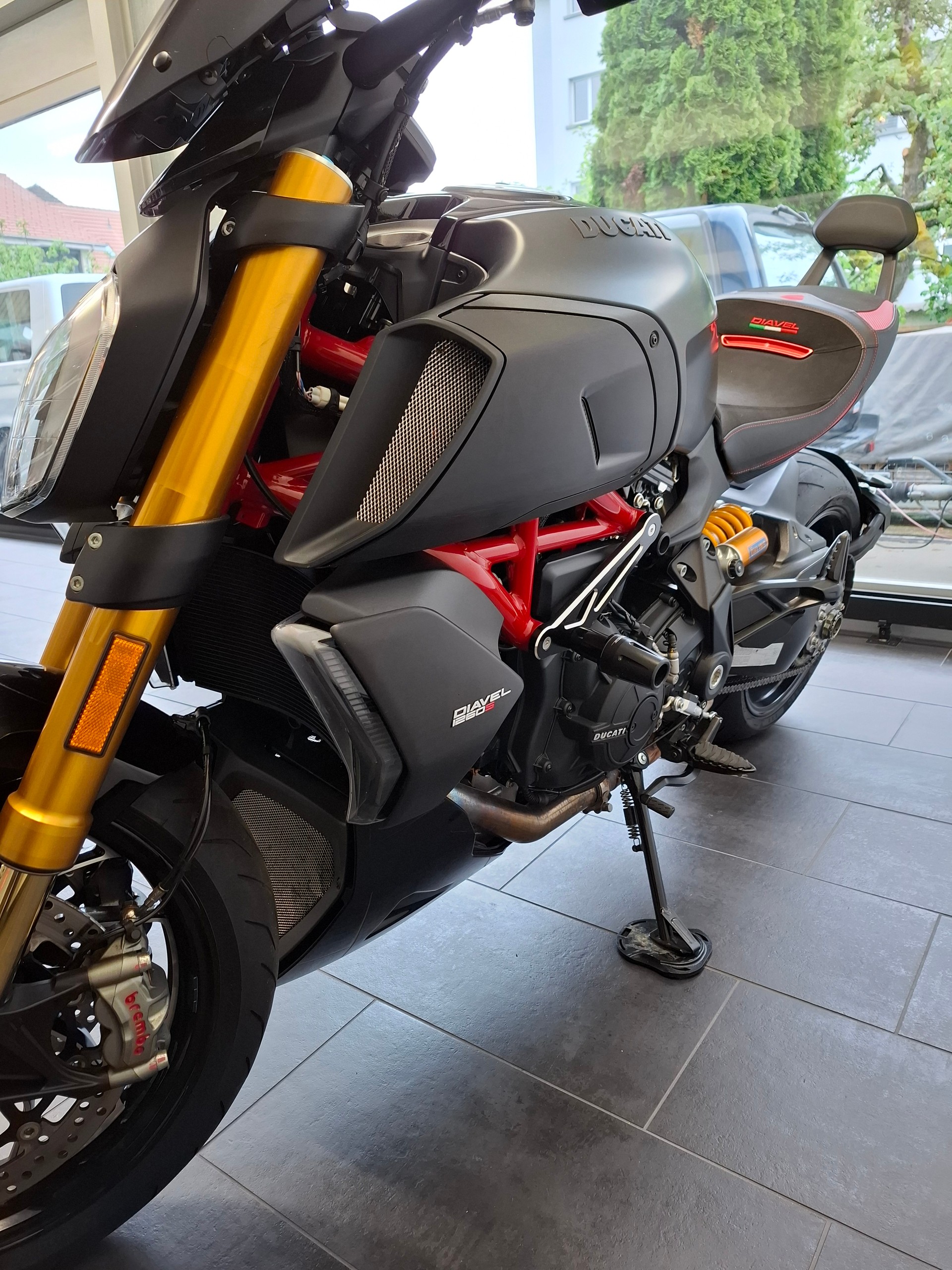 DUCATI Diavel 1260 S-image-9
