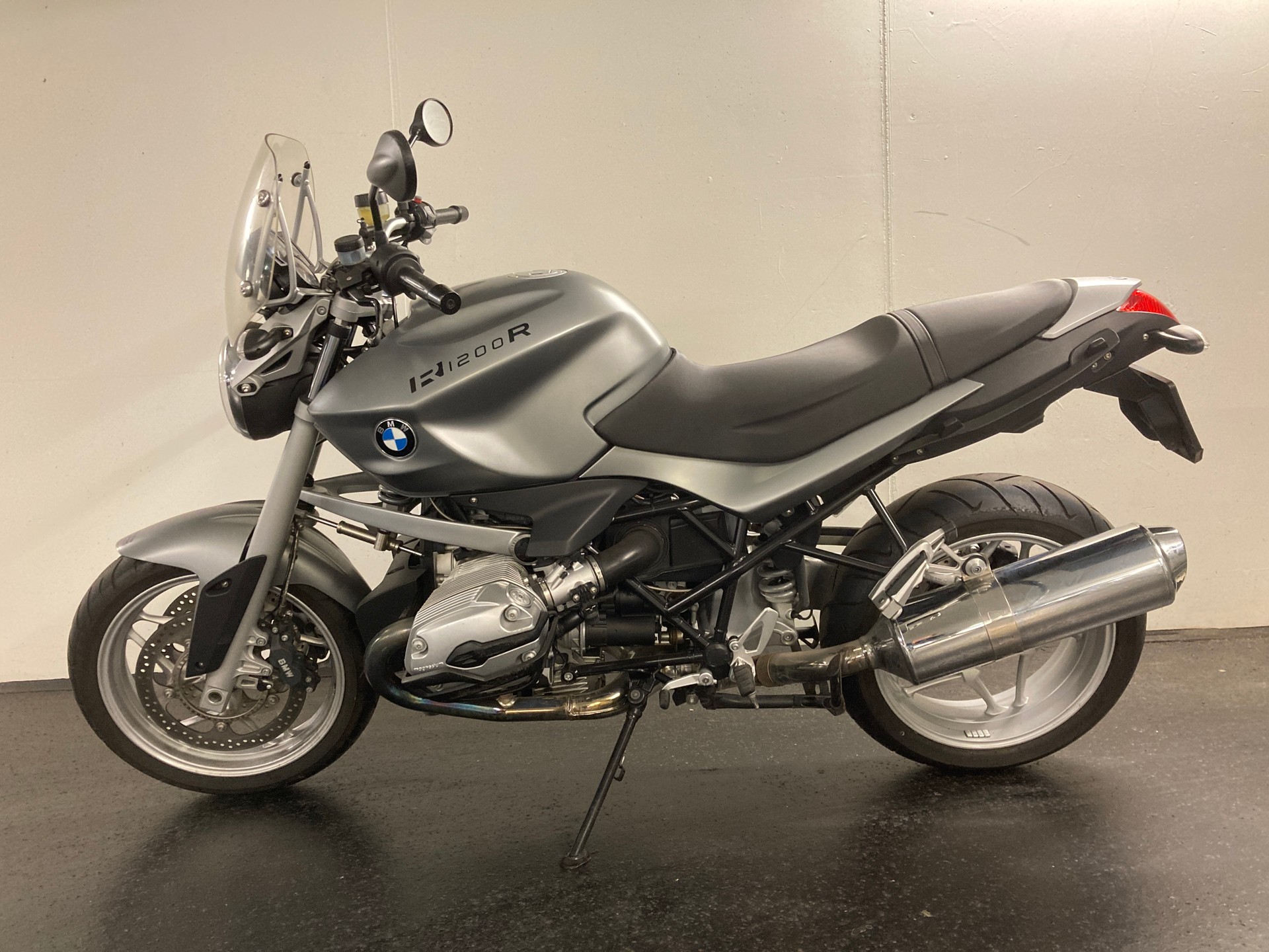 BMW R 1200 R-image-1