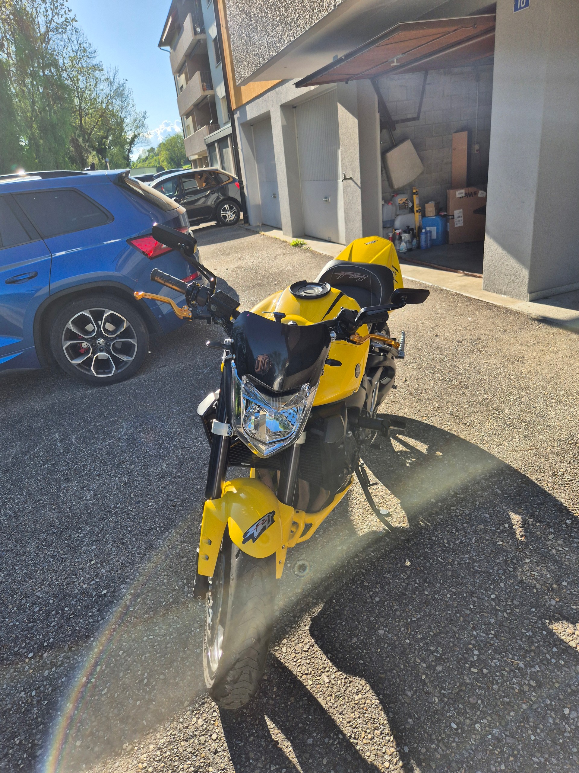 YAMAHA FZ1 N-image-1