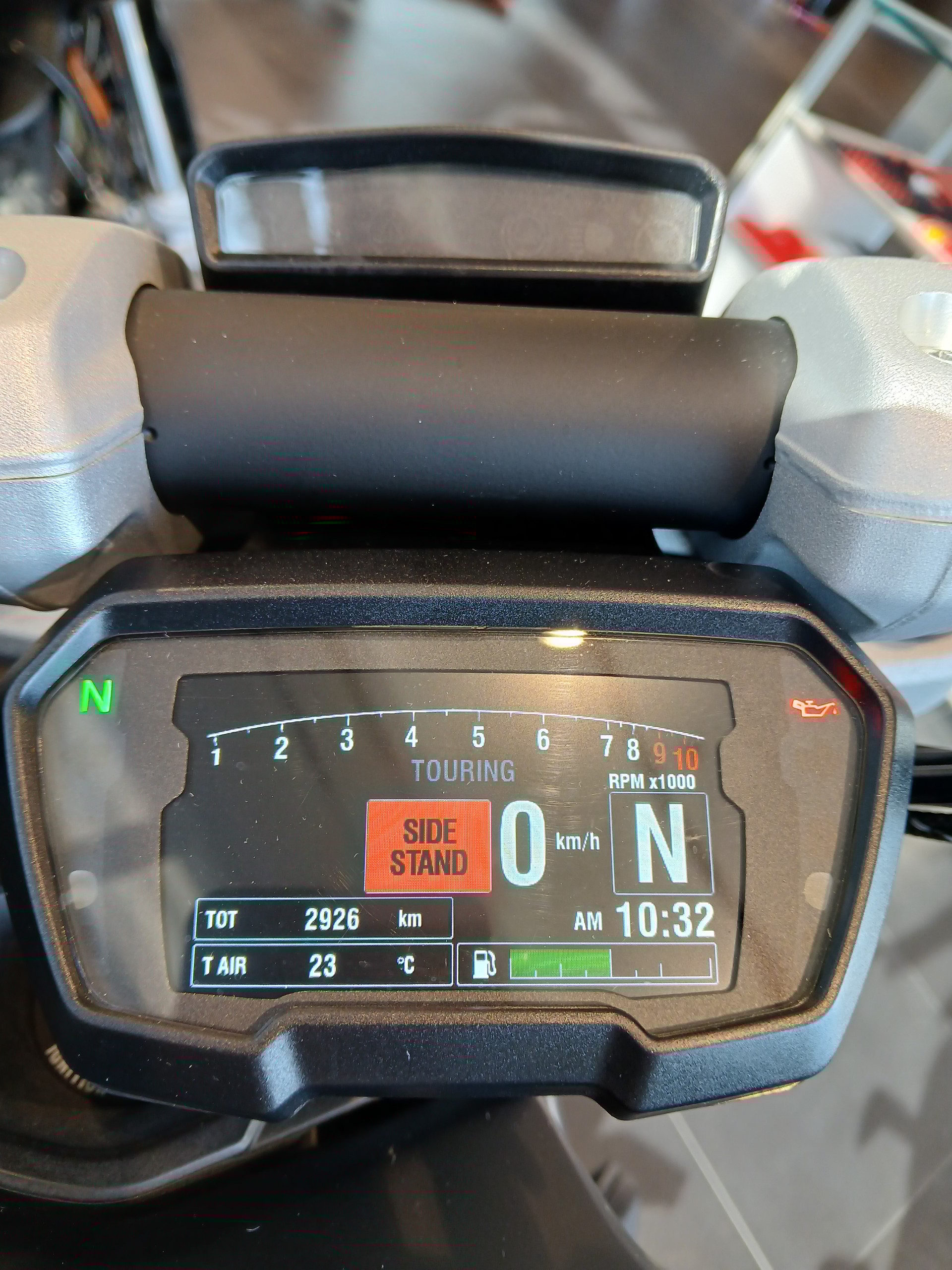 DUCATI XDiavel Dark-showroom-element-2