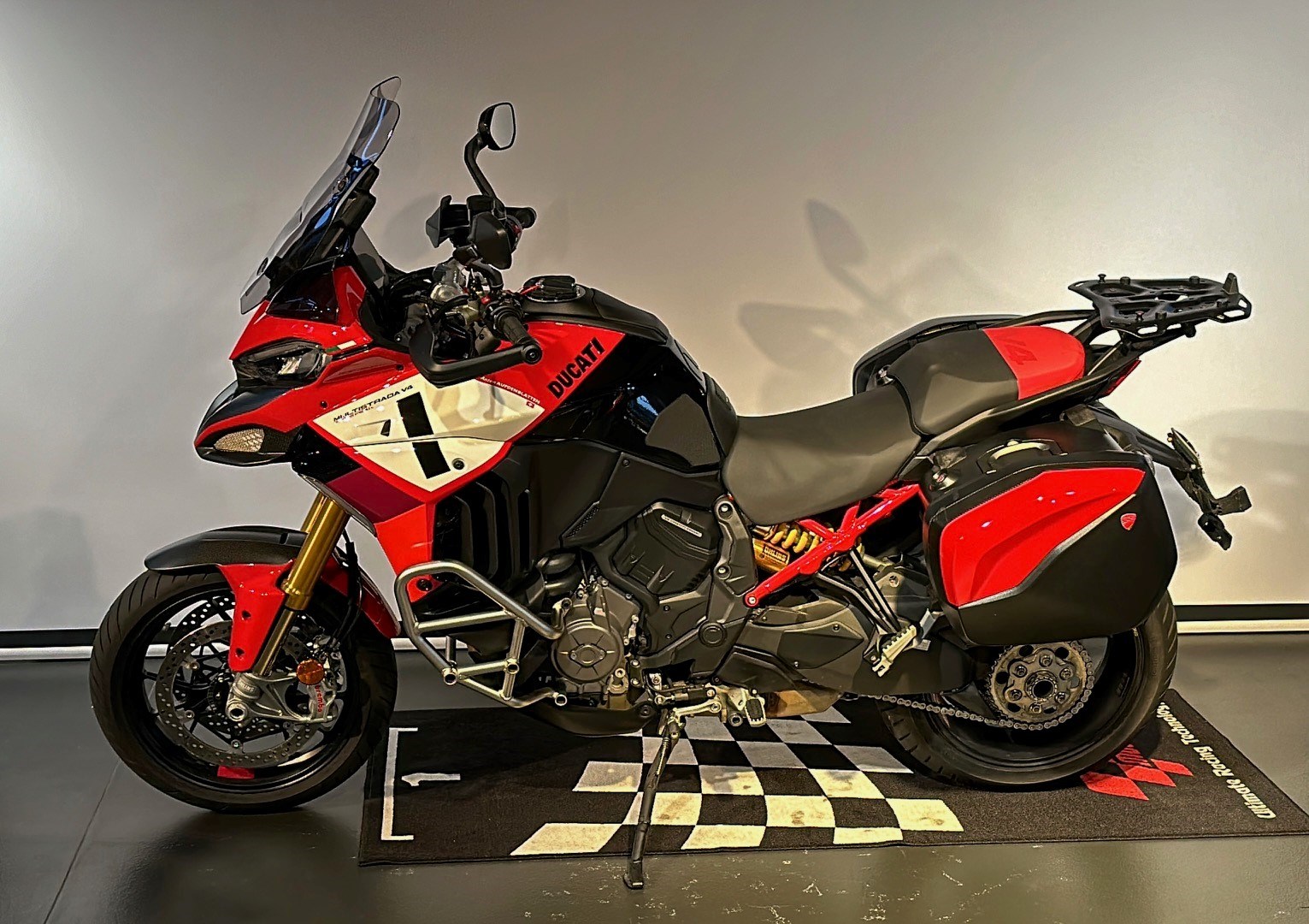 DUCATI Multistrada V4 Pikes Peak Radar Frisch-showroom-element-2