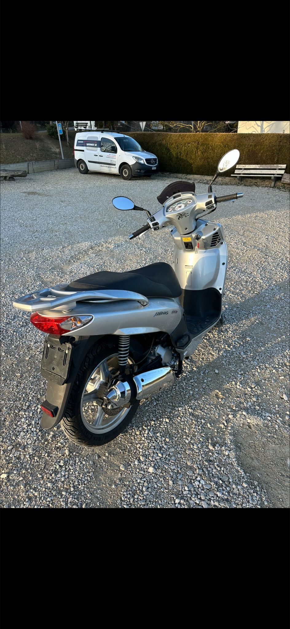 SYM HD 125-image-2