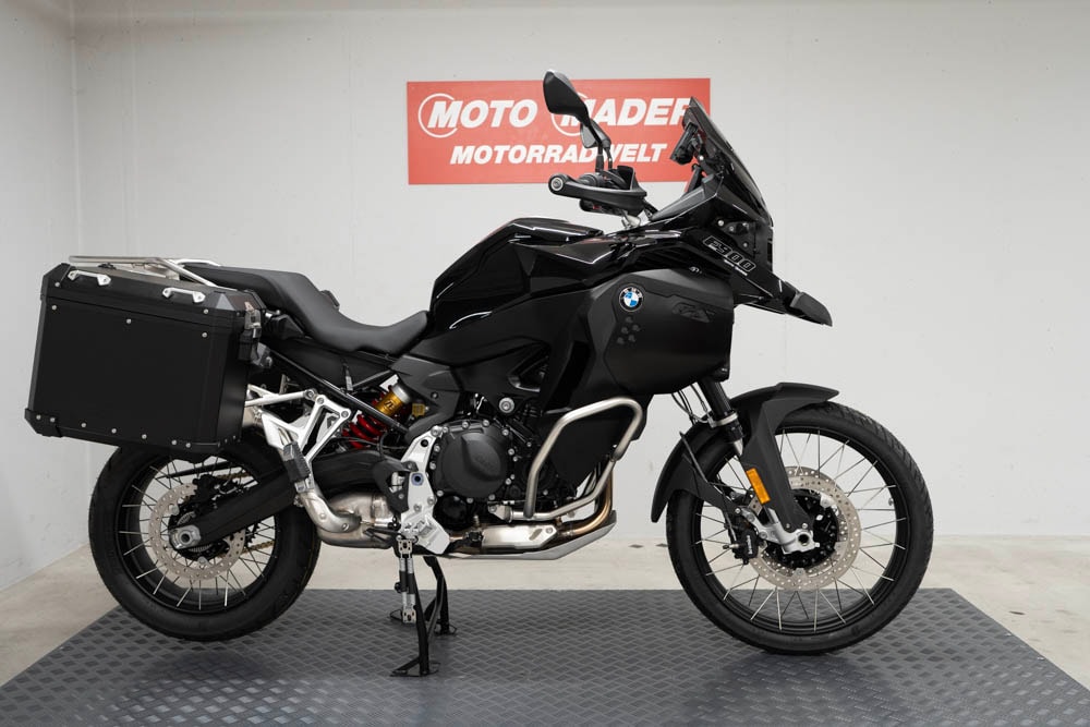BMW F 900 GS Adventure-image-1