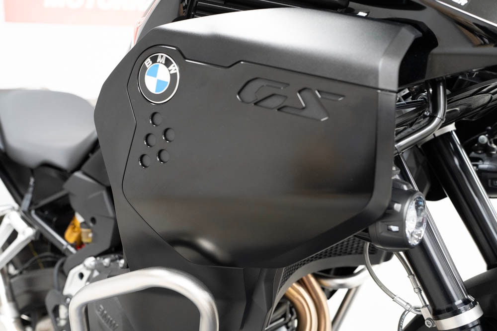 BMW F 900 GS Adventure-image-4