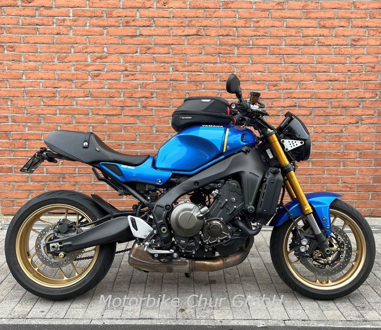 YAMAHA XSR 900