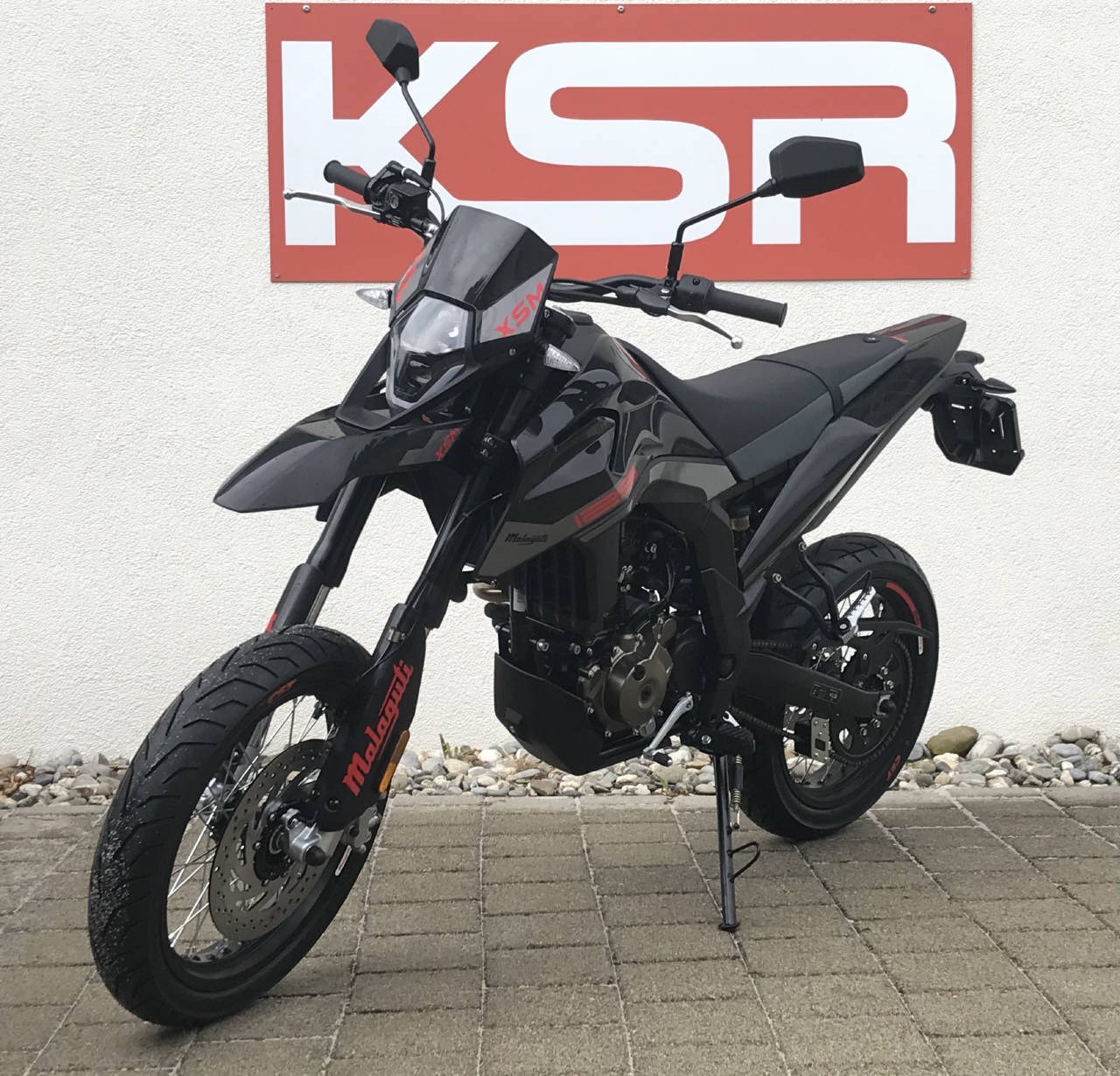 MALAGUTI XSM/XTM-showroom-element-3