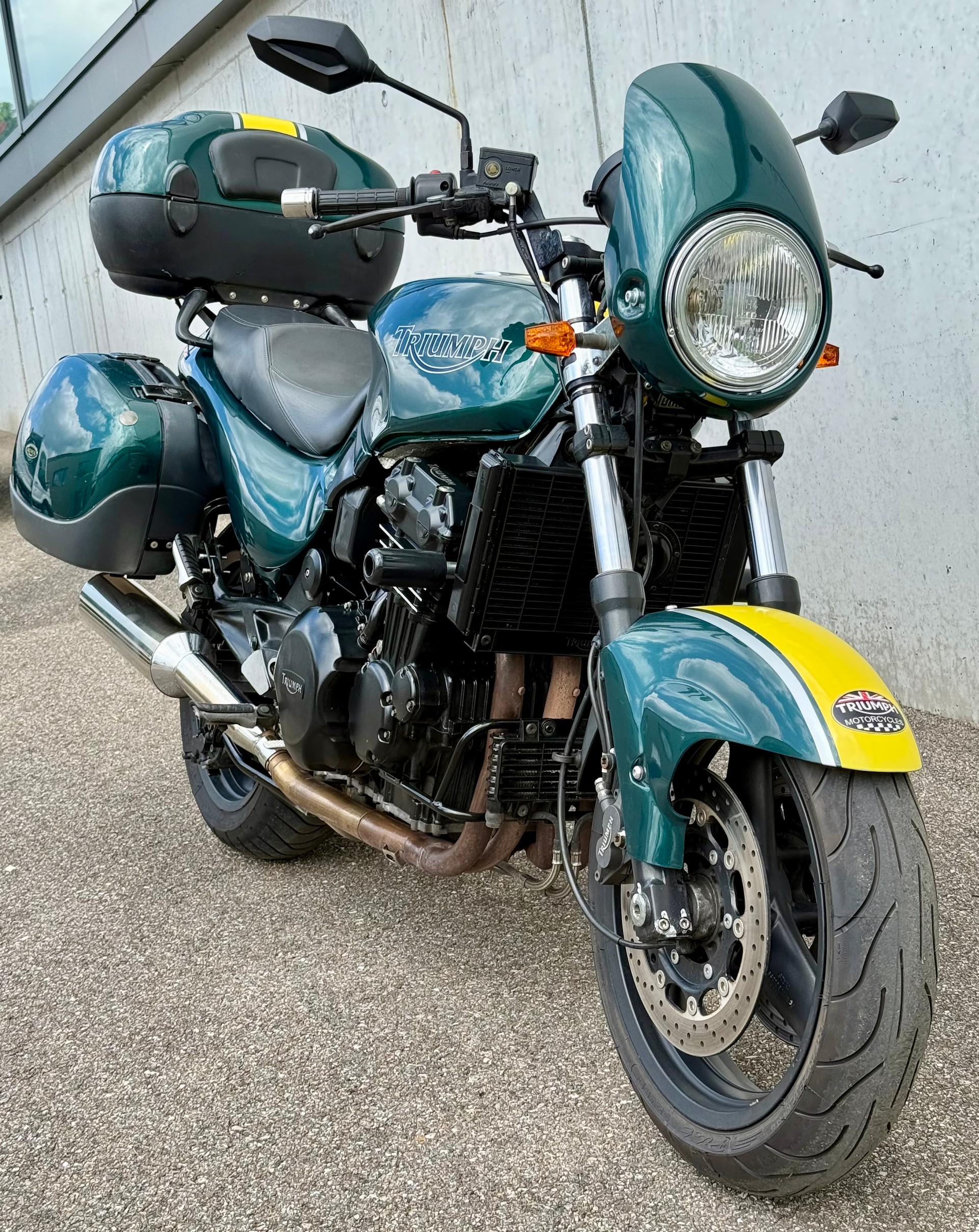 TRIUMPH Trophy 900-showroom-element-2