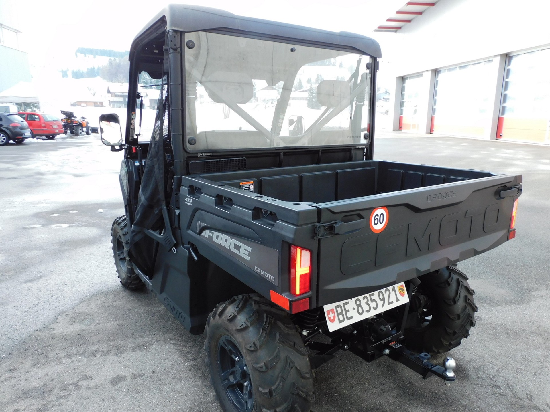 CF MOTO UForce 600 EFI 4x4-image-3