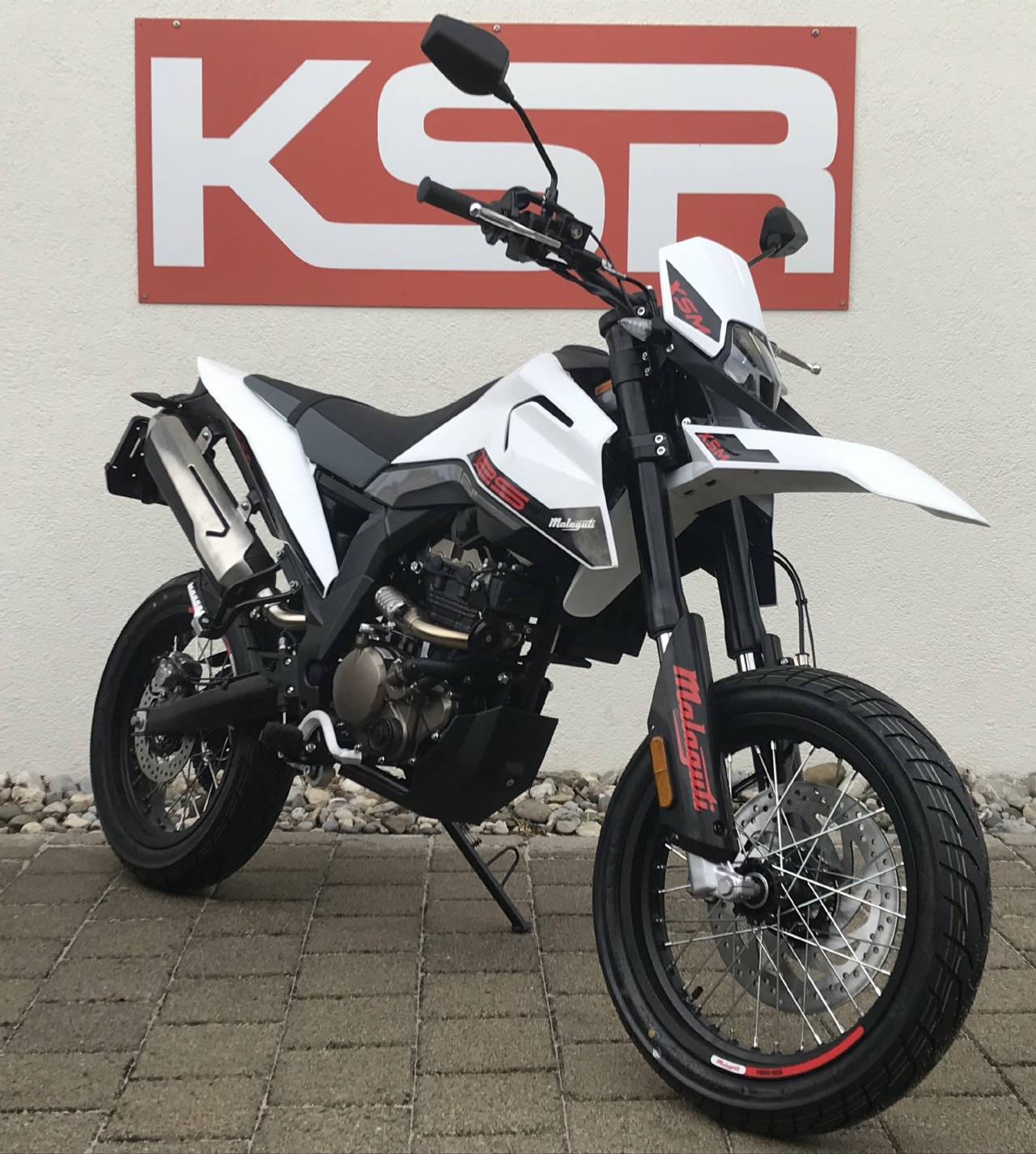MALAGUTI XSM/XTM-showroom-element-2