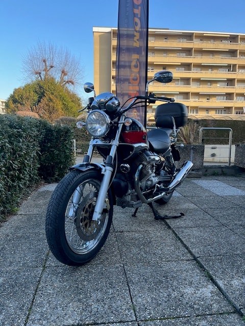 MOTO GUZZI Nevada Classic 750
