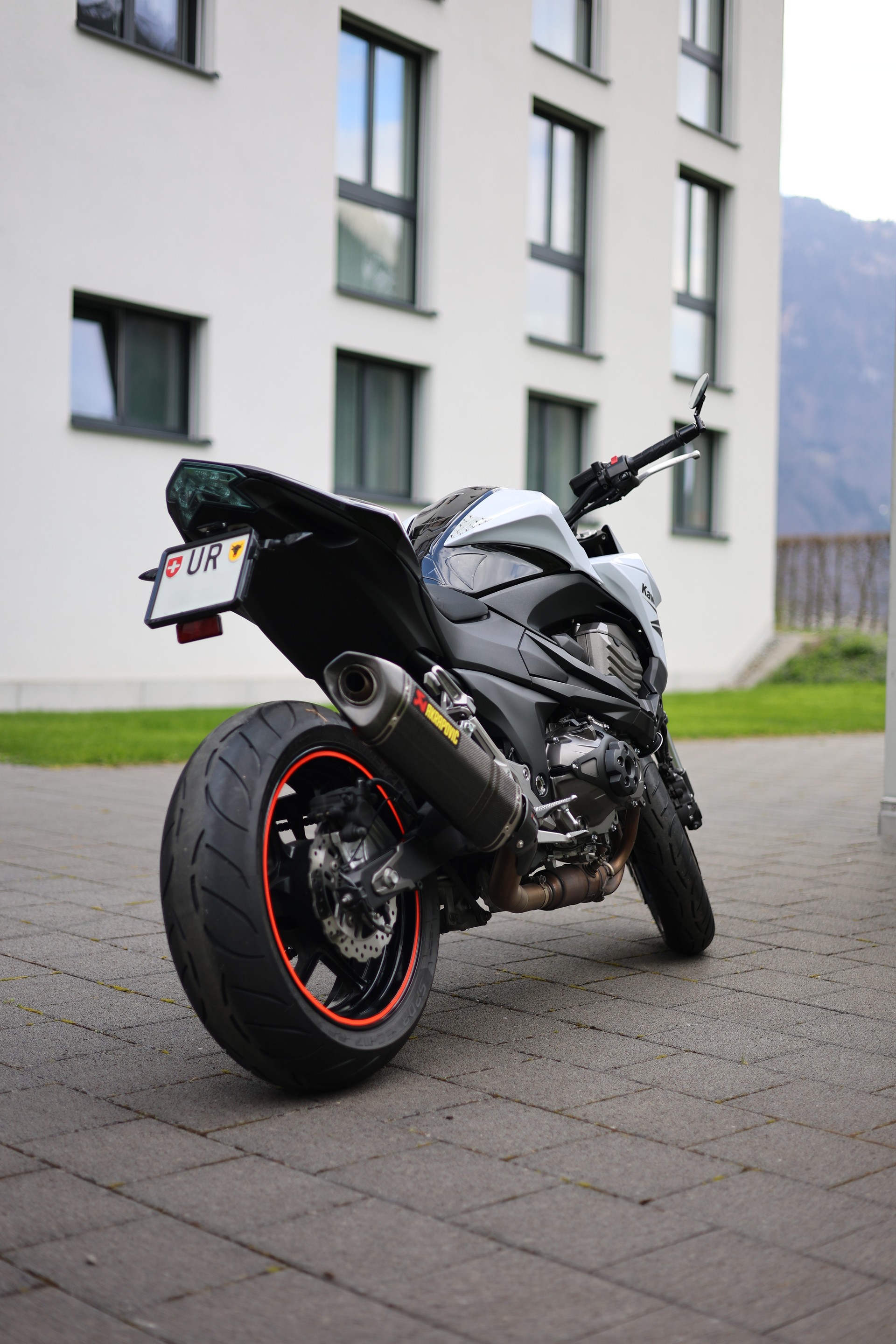 KAWASAKI Z 800 e version ABS