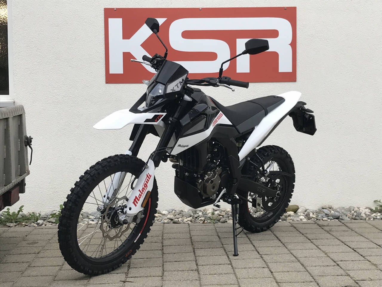 MALAGUTI XSM/XTM-showroom-element-3