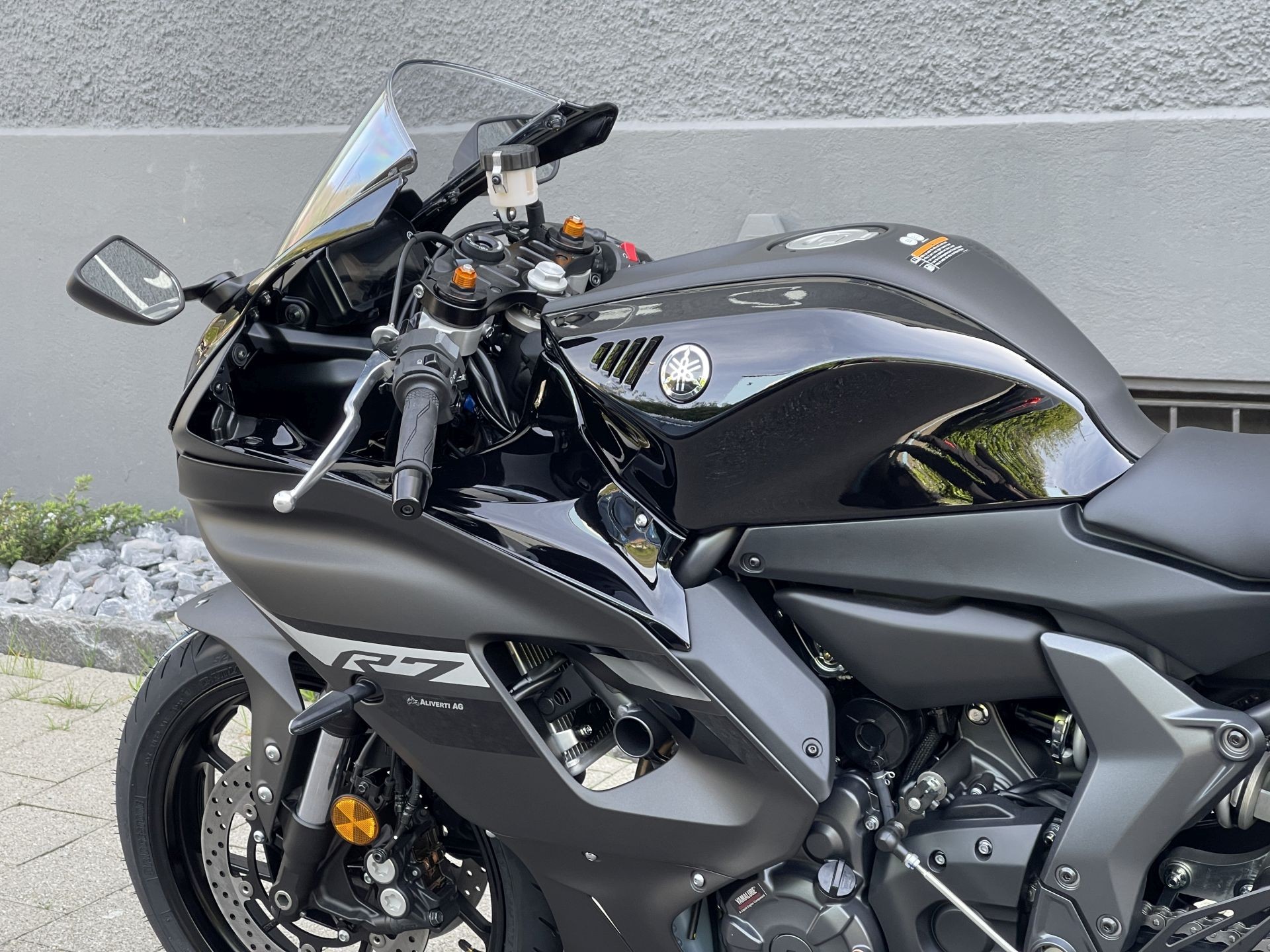 YAMAHA R7 (offene Version)-image-7
