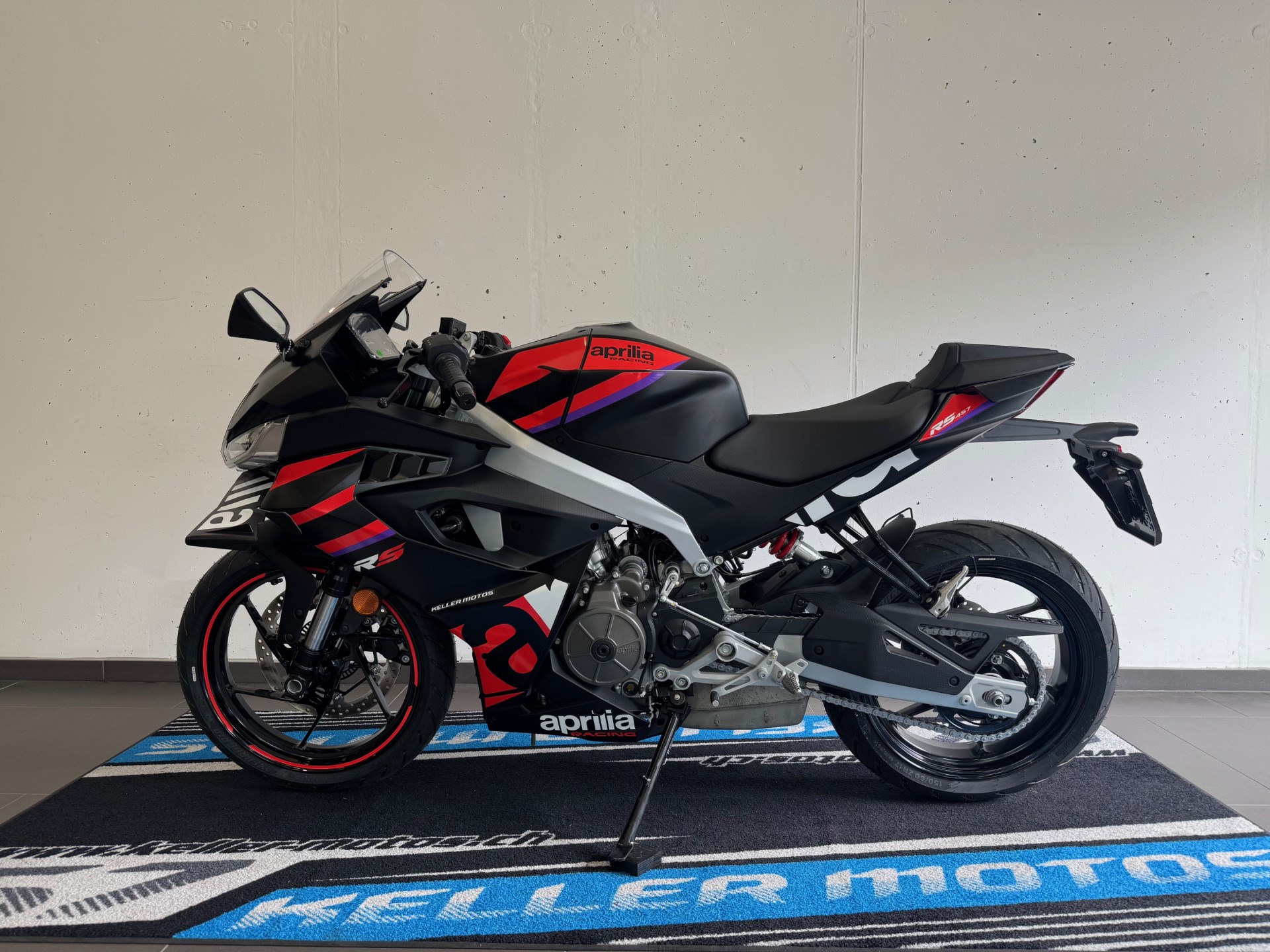 APRILIA RS 457 Replica Platin Edition-showroom-element-2