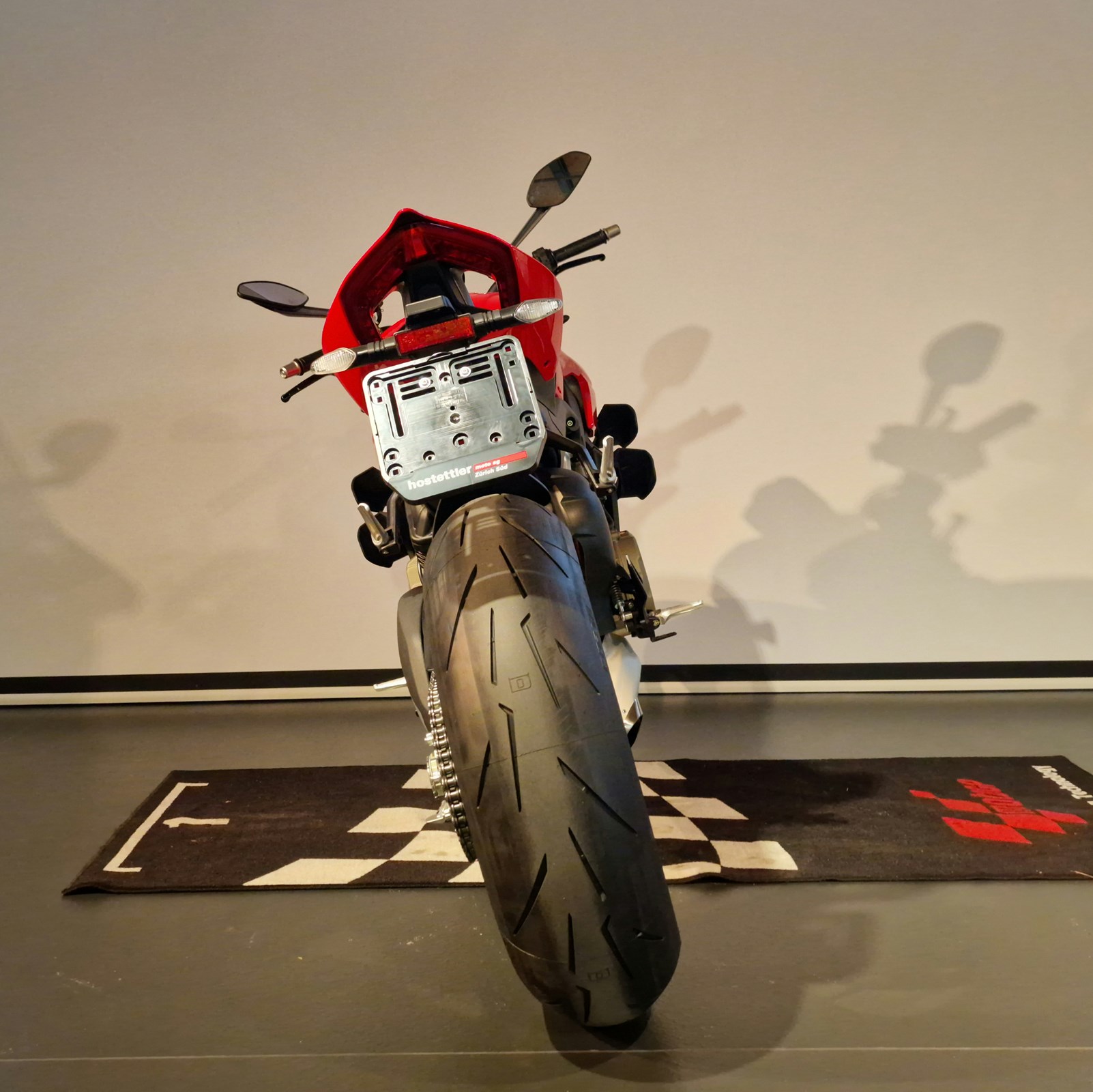 DUCATI Streetfighter V4-image-1