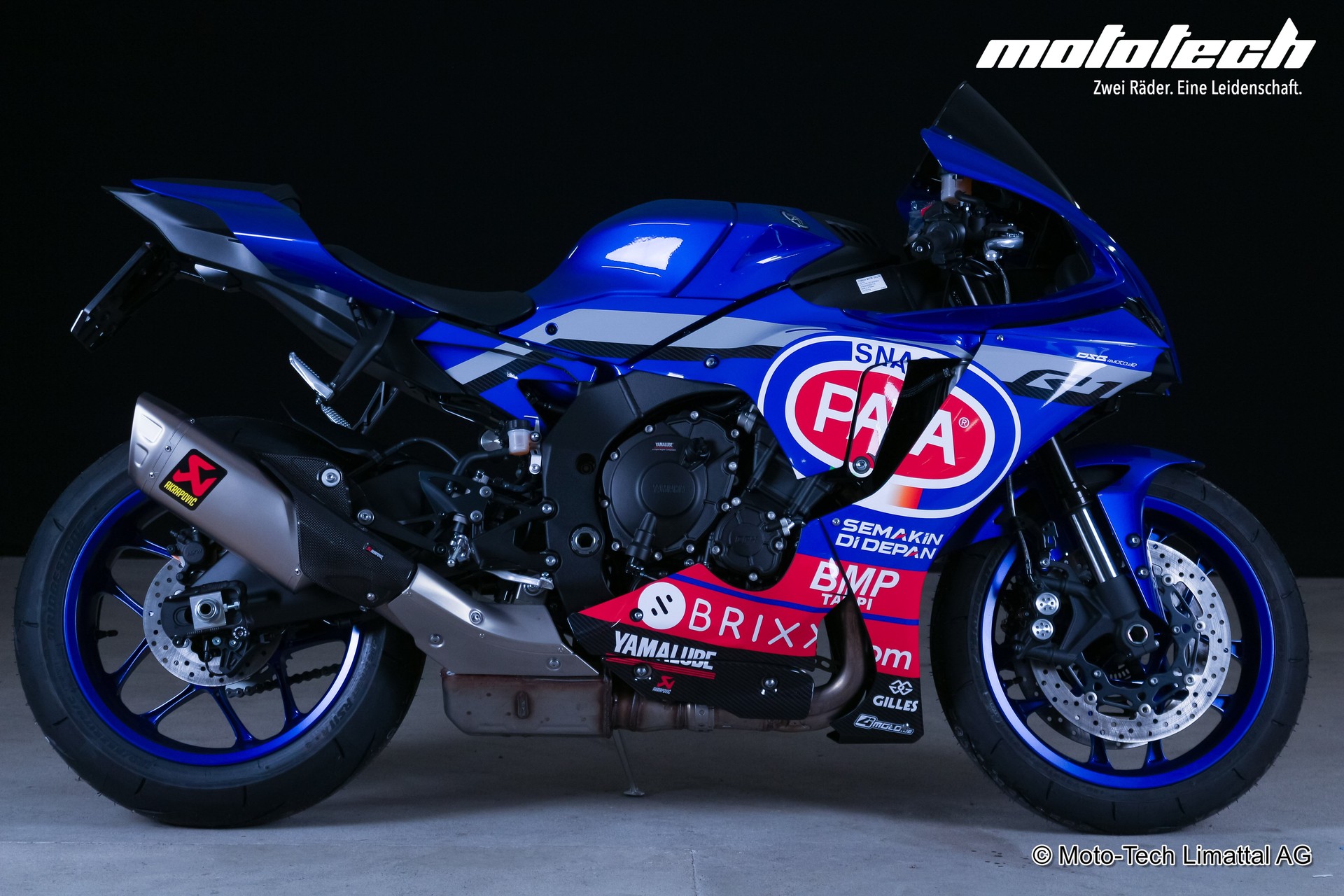 YAMAHA YZF-R1 ABS-showroom-element-1