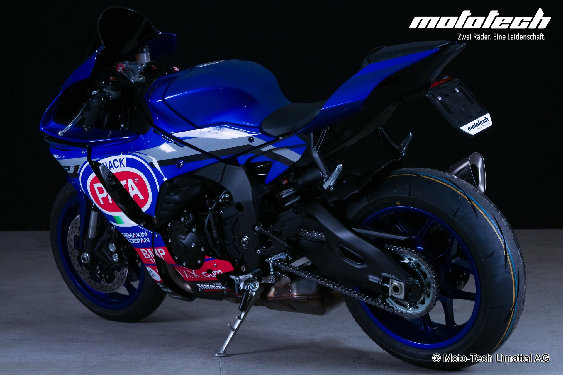 YAMAHA YZF-R1 ABS-showroom-element-3