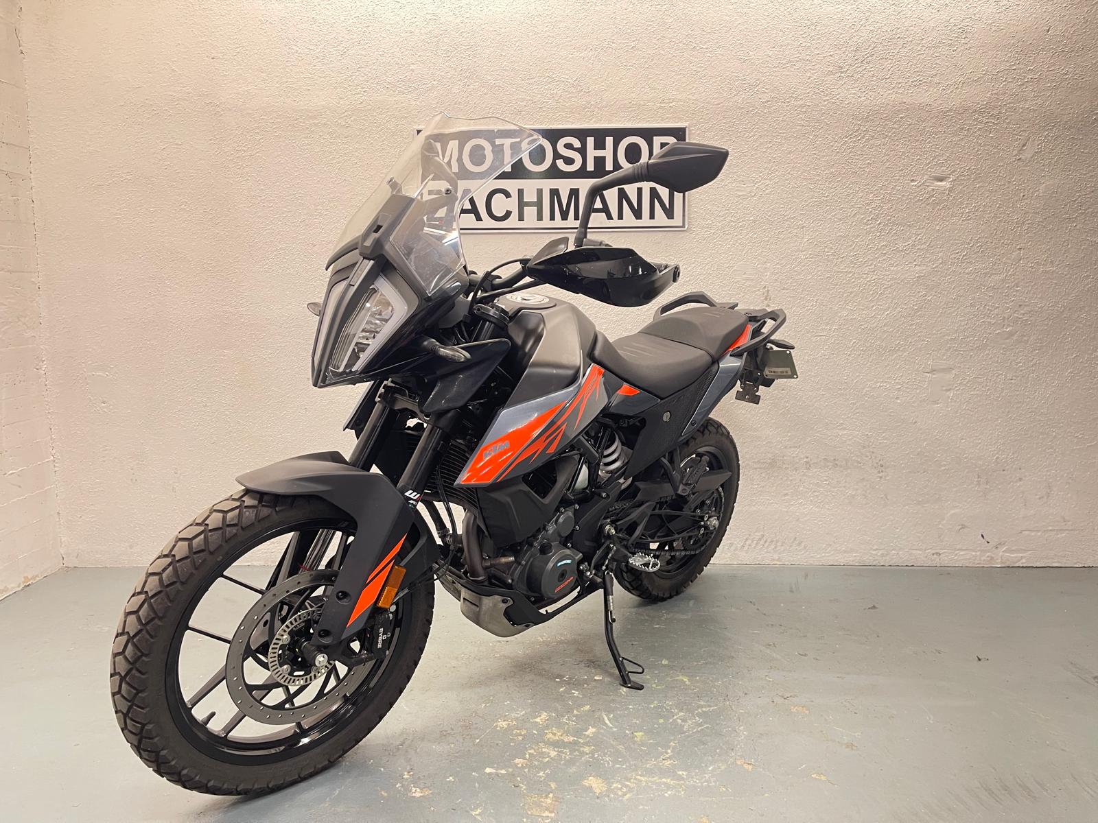 KTM 390 Adventure-showroom-element-1