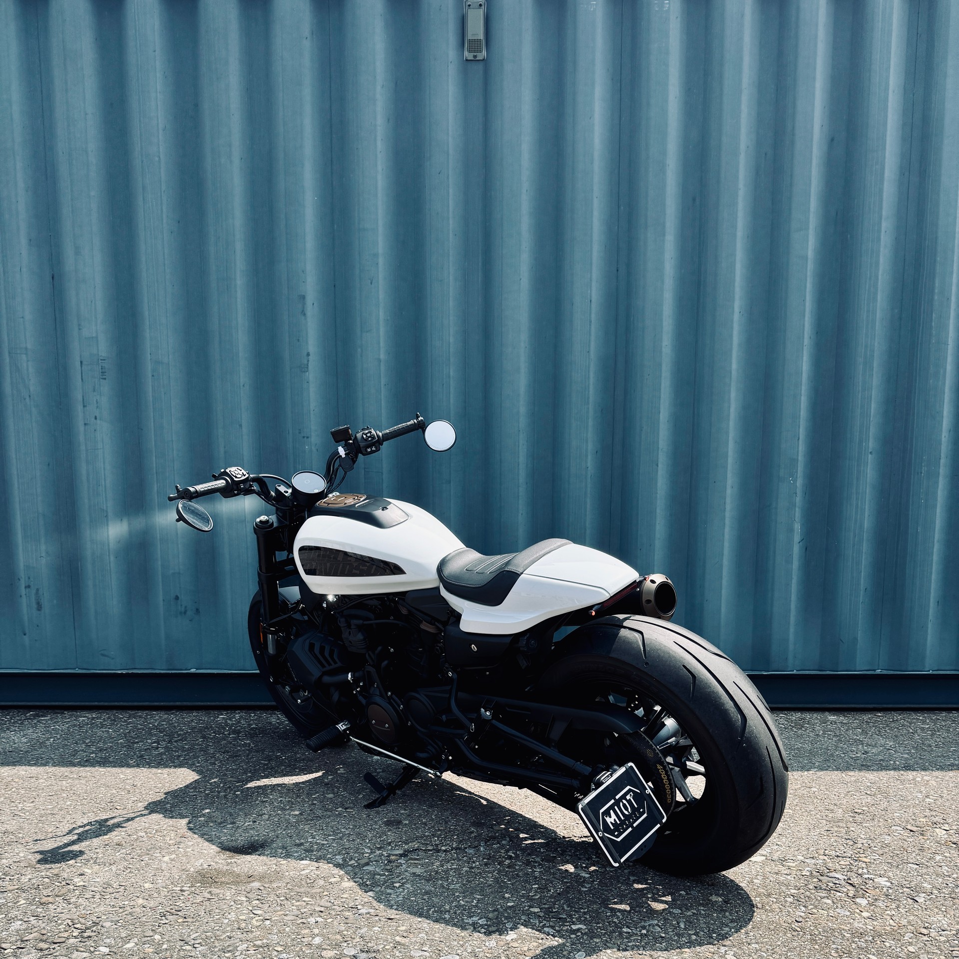 HARLEY-DAVIDSON RH 1250 Sportster S-showroom-element-3