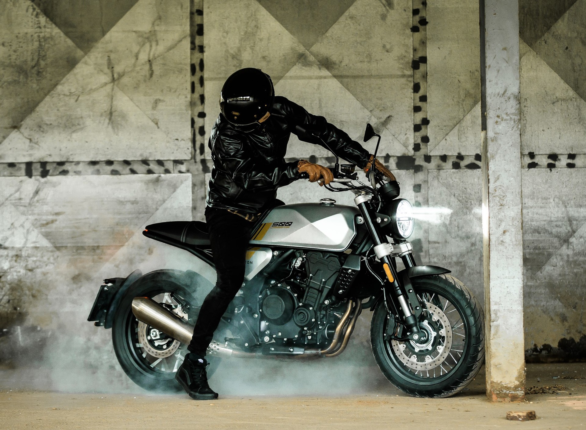 BRIXTON Crossfire 500 X-image-8