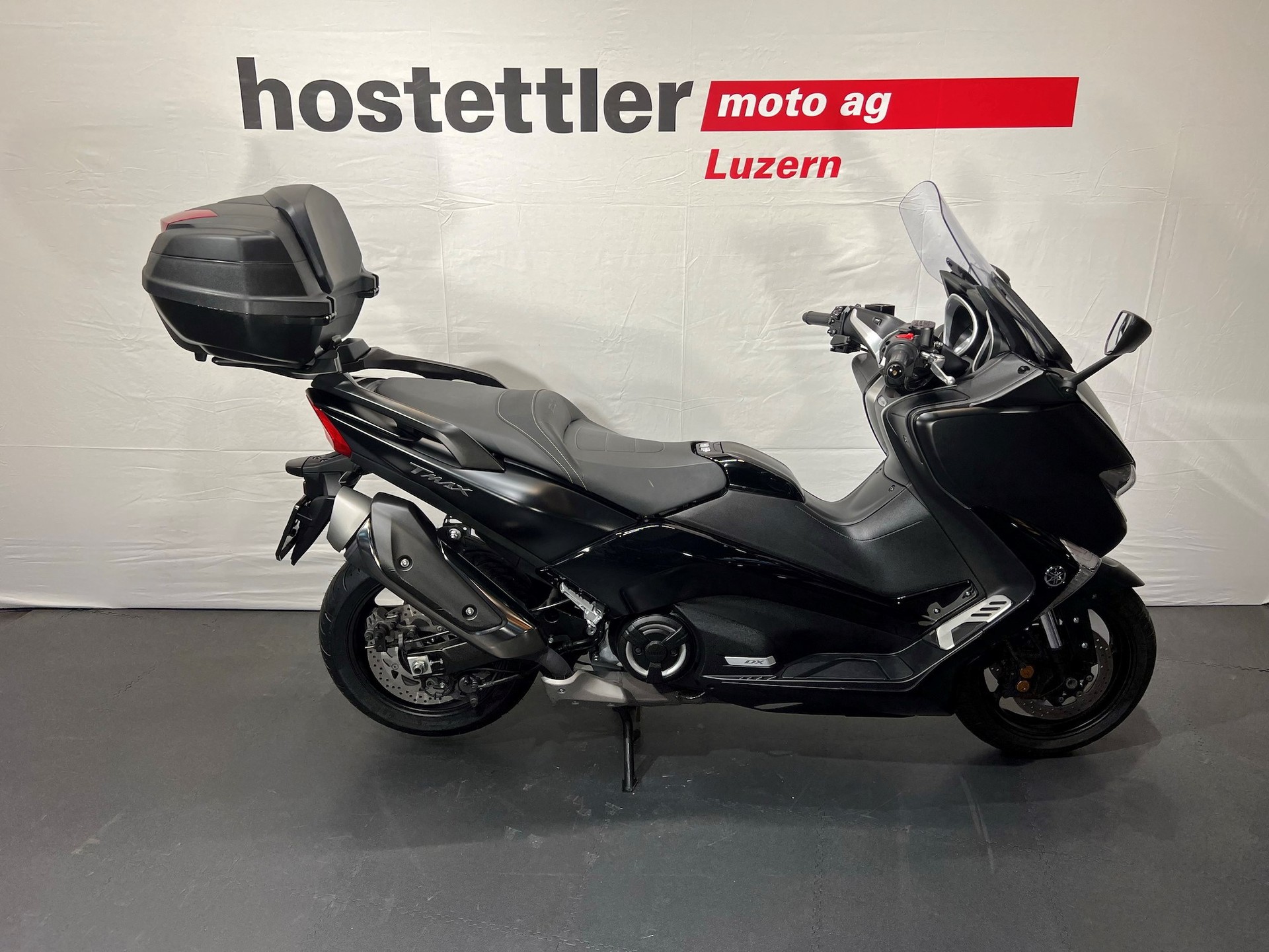 YAMAHA T-MAX XP-showroom-element-1