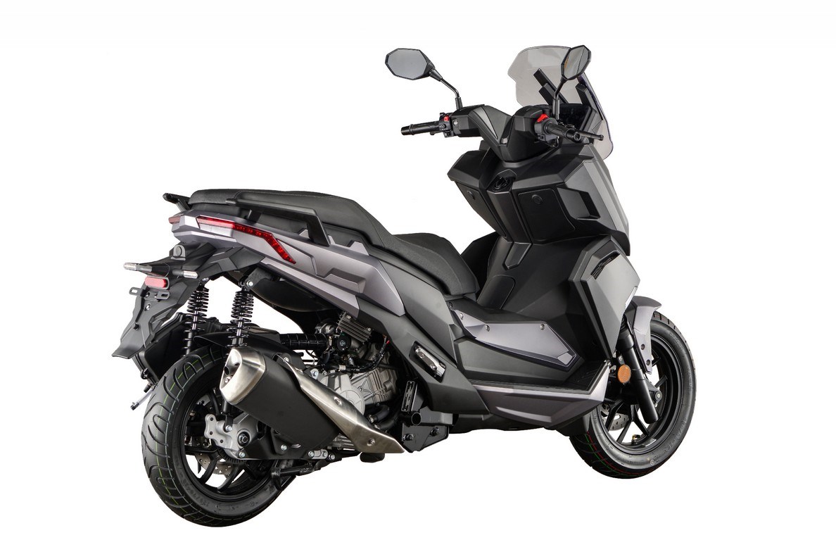 WOTTAN RUSHER 125 ABS-showroom-element-3