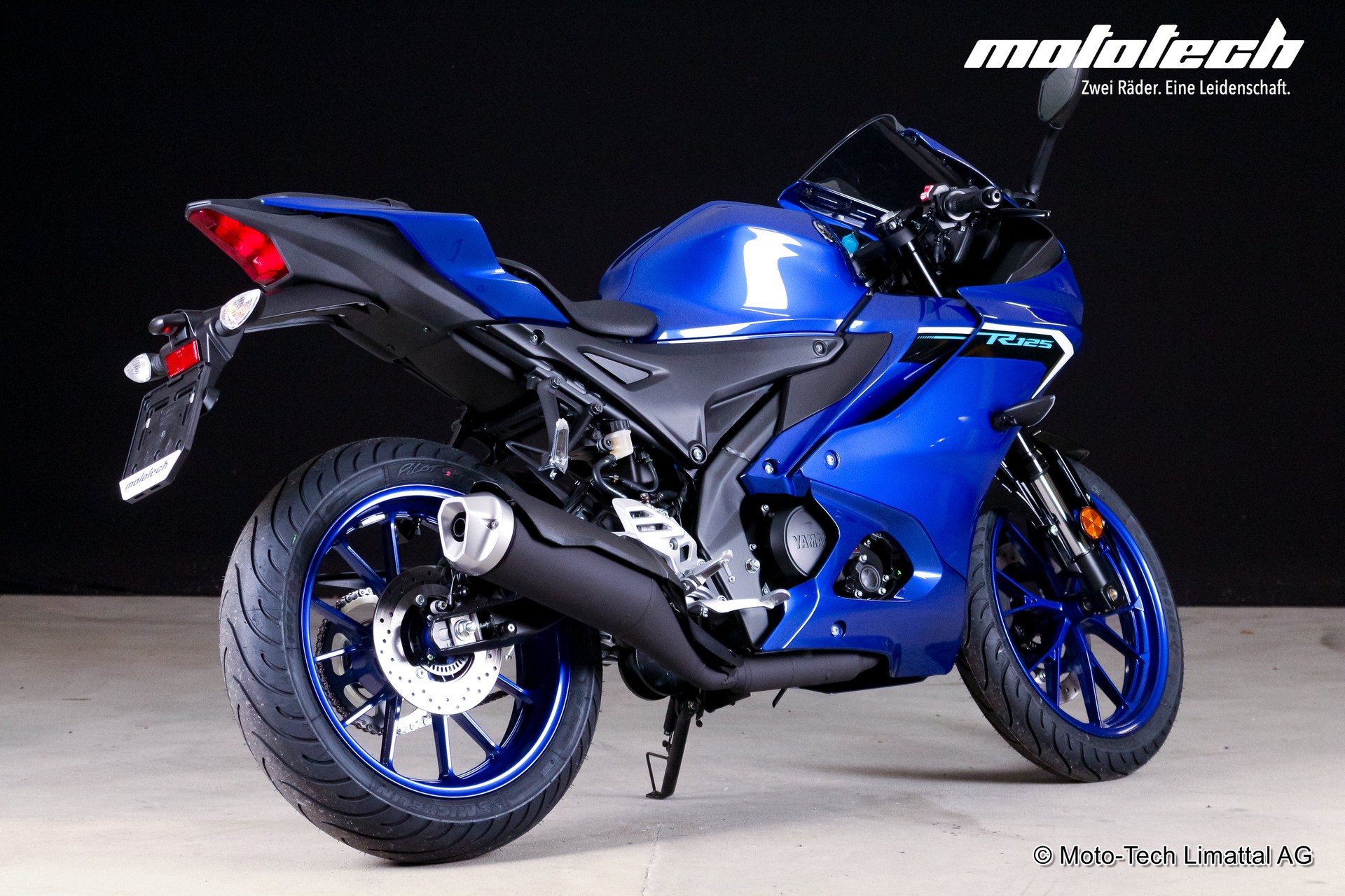 YAMAHA YZF-R 125 ABS-showroom-element-2