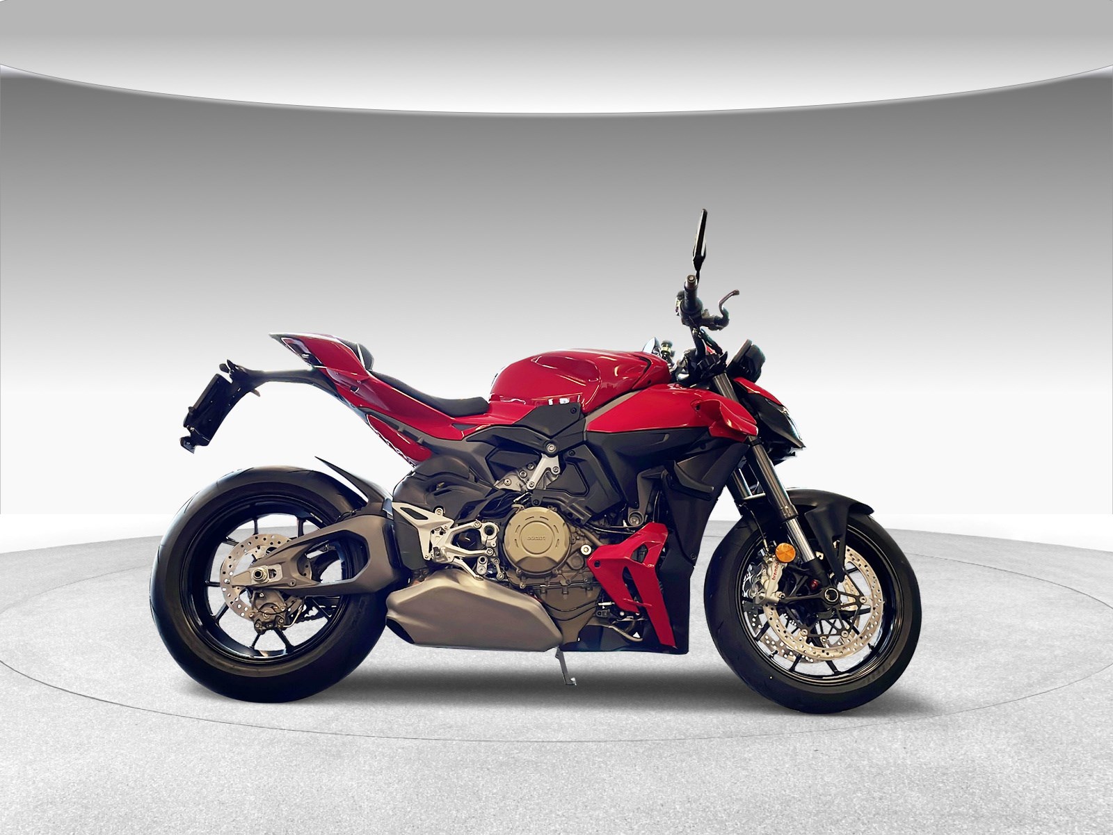 DUCATI STREETFIGHTER V4 ABS-image-1