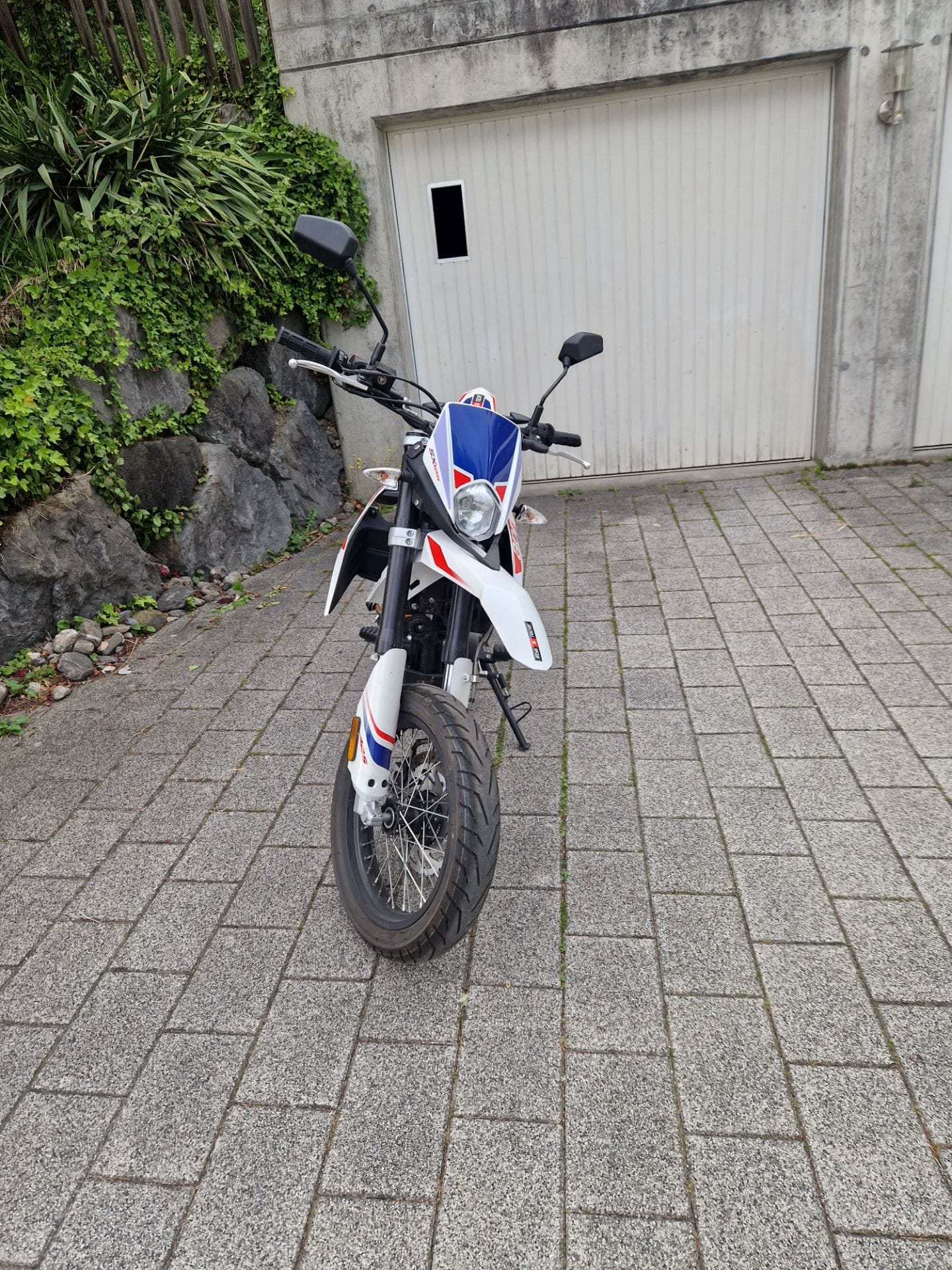APRILIA SX 125-image-4