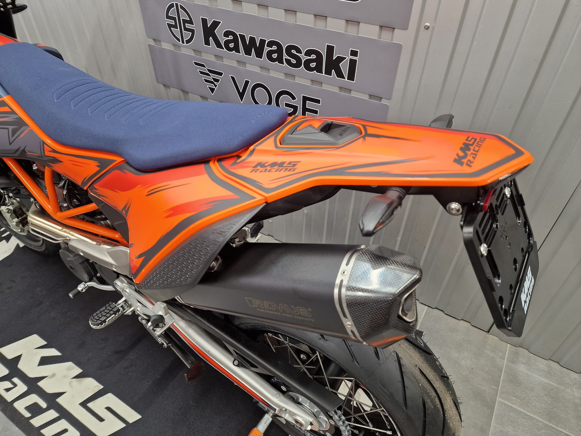 KTM 690 SMC R-image-7