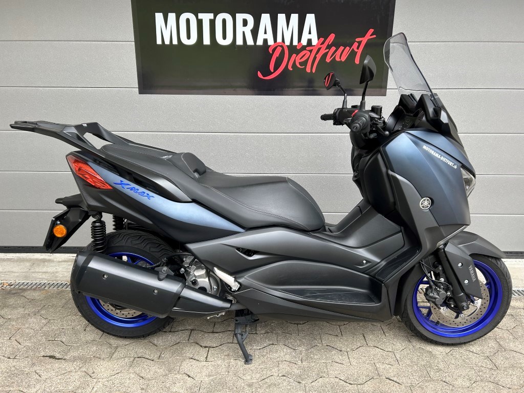 YAMAHA X-MAX 300