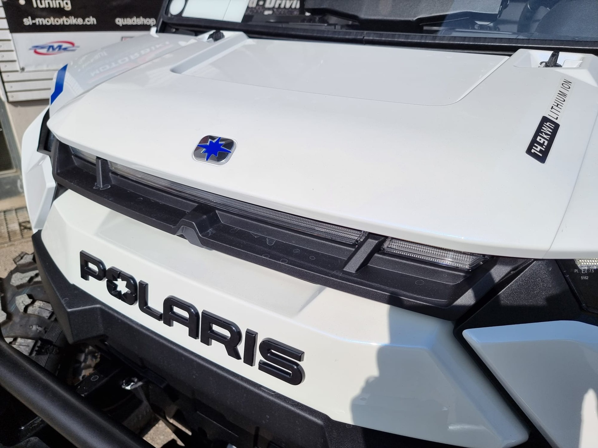 POLARIS EV Kinetic-image-4