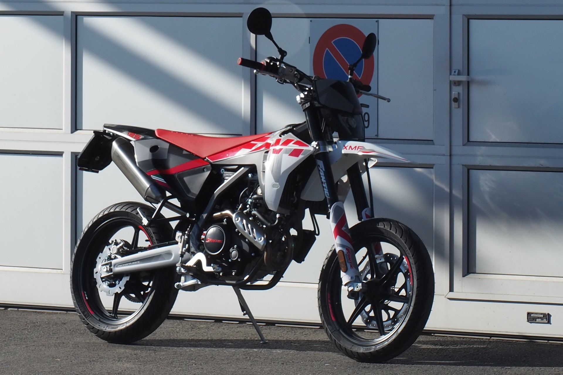 FANTIC XMF Performance 125