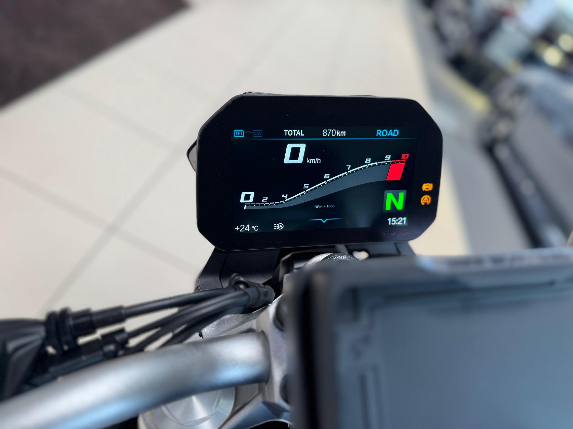 BMW F 900 R A2 Sport-showroom-element-3