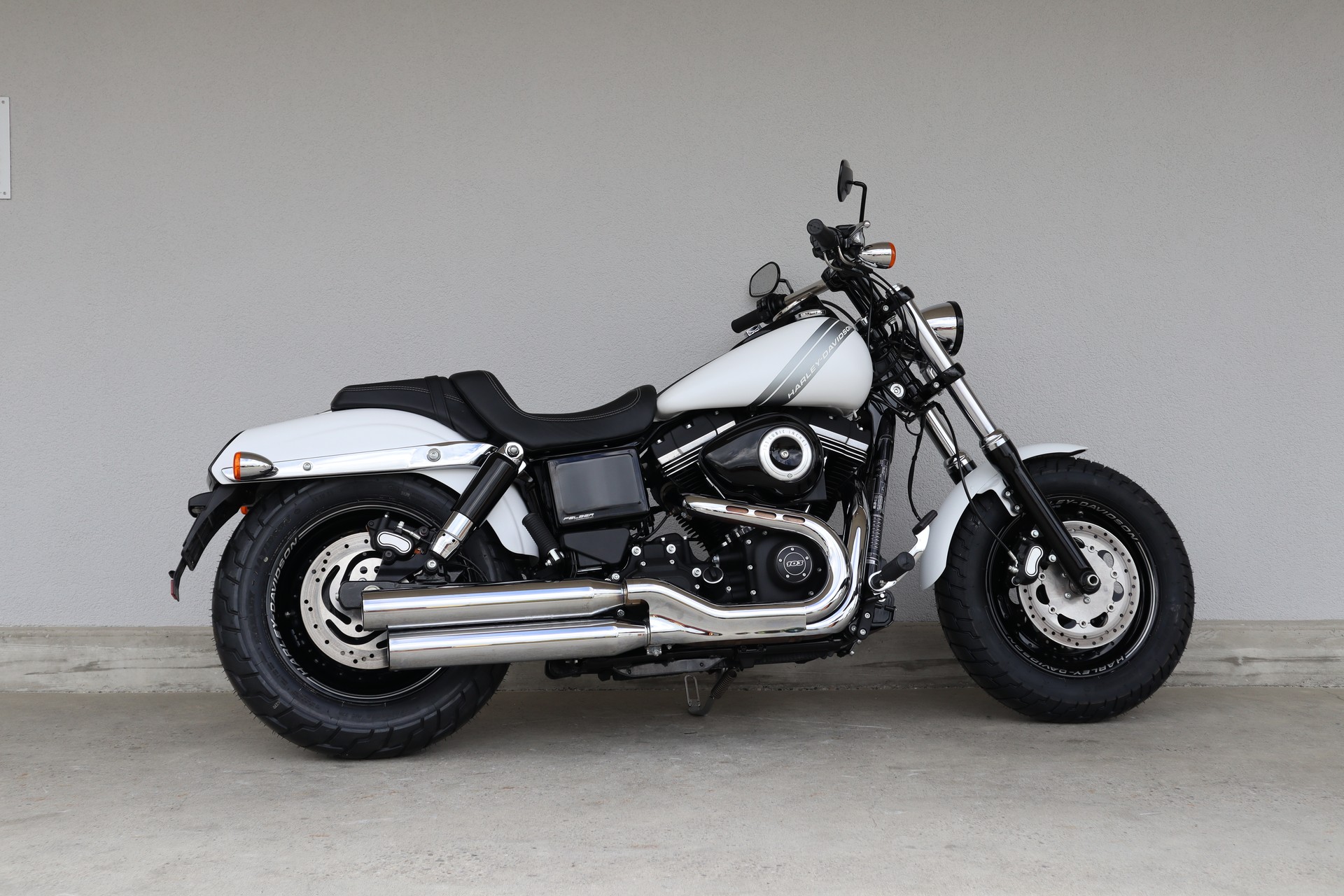 HARLEY-DAVIDSON FXDF Dyna Fat Bob 103 ABS-showroom-element-2