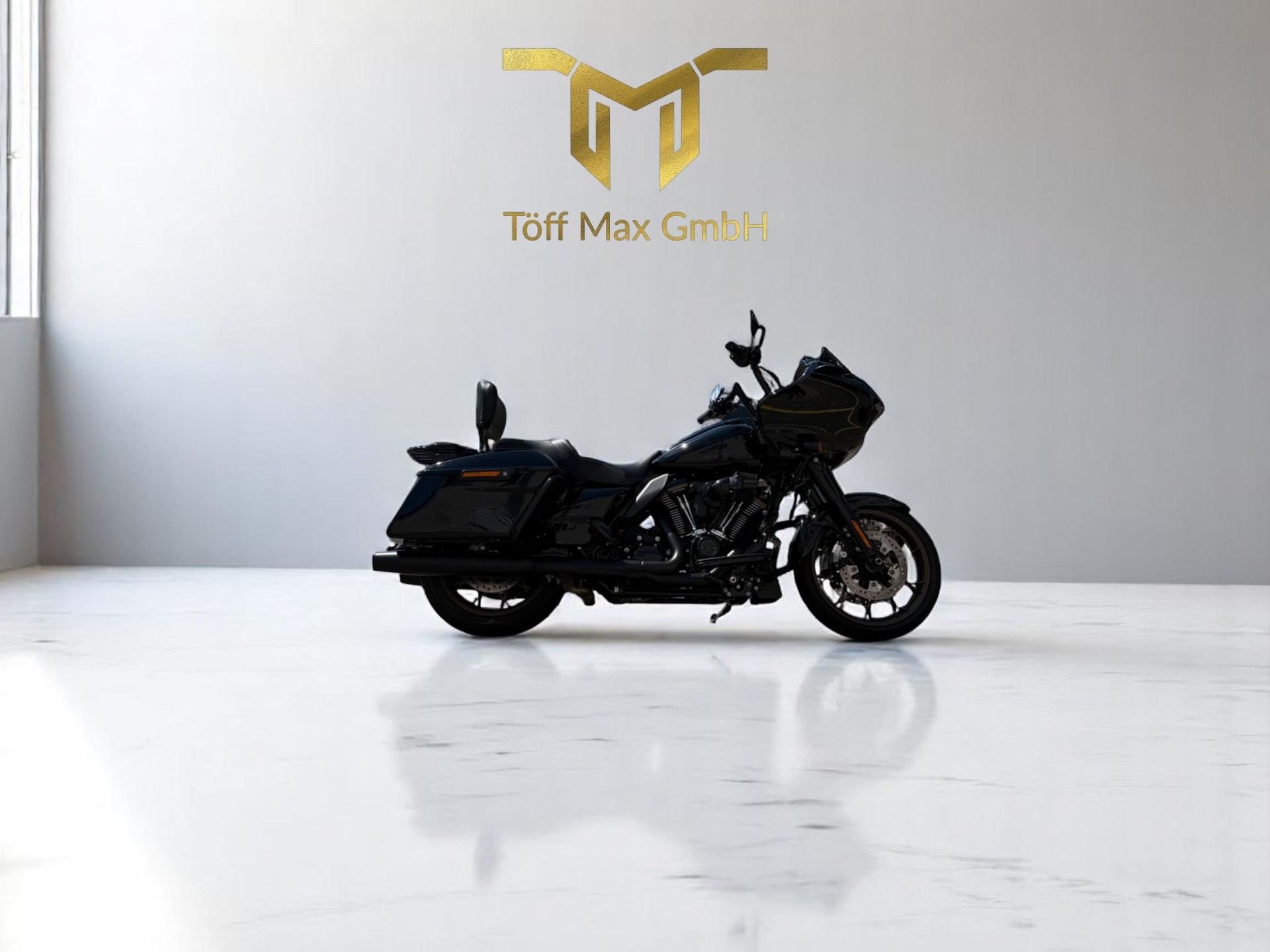 HARLEY-DAVIDSON FLTRXST Road Glide ST 117