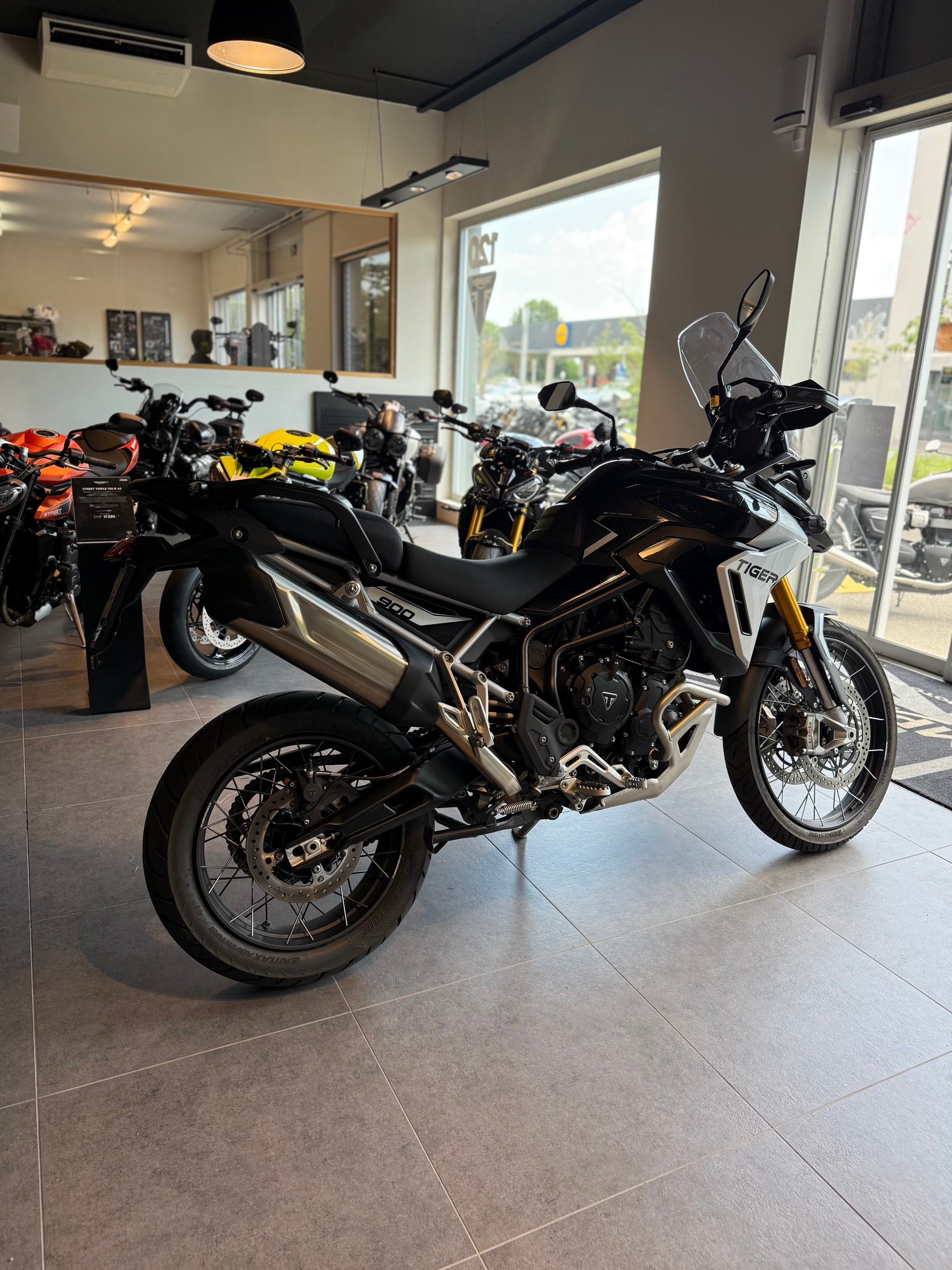 TRIUMPH Tiger 900 Rally Pro-showroom-element-3
